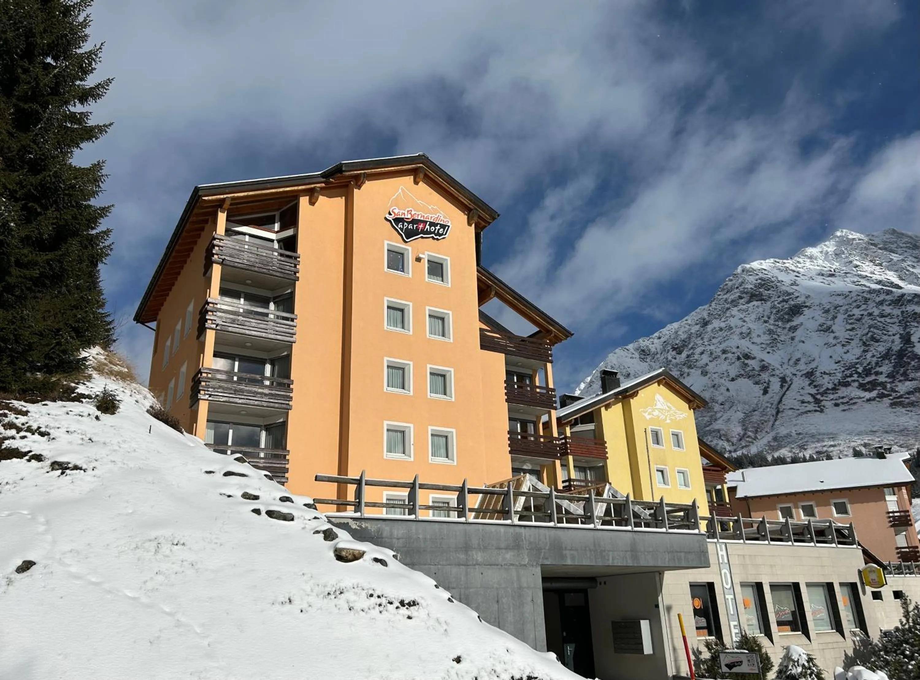 Hotel-Aparthotel San Bernardino