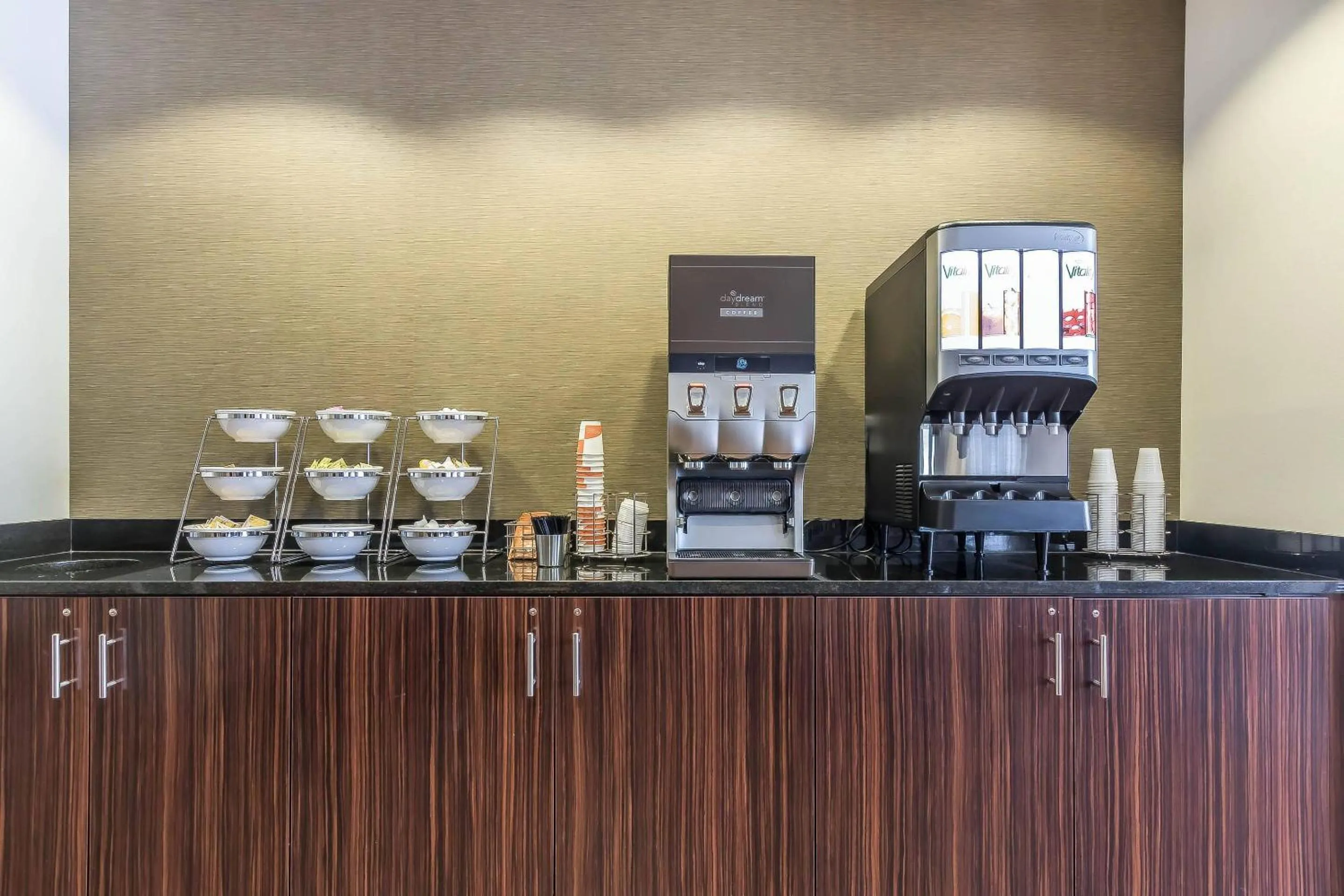 Breakfast in Sleep Inn & Suites O'Fallon MO - Technology Drive