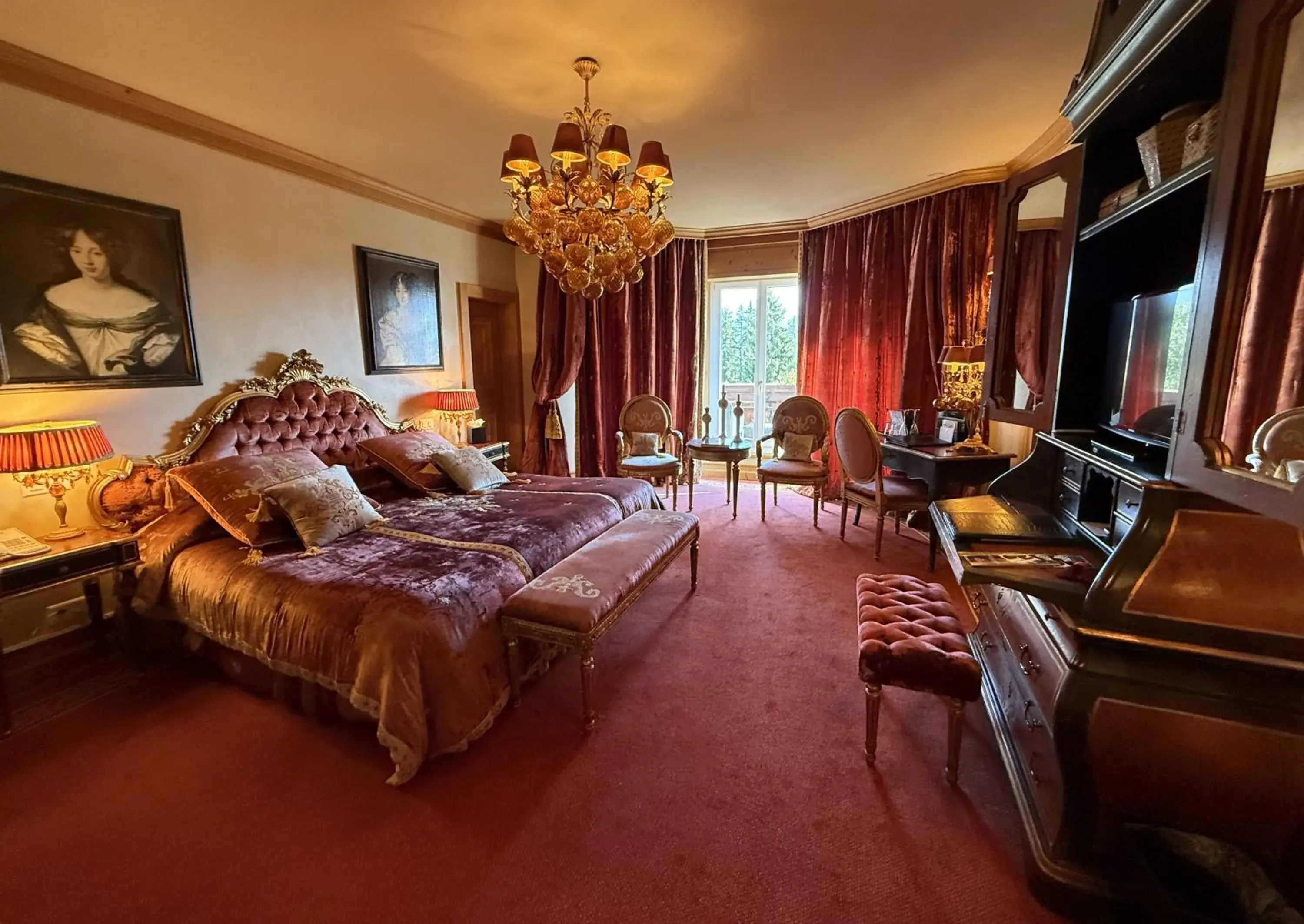 Imperial Room in Grand Hôtel du Golf & Palace Imperial Room in Grand Hôtel du Golf & Palace