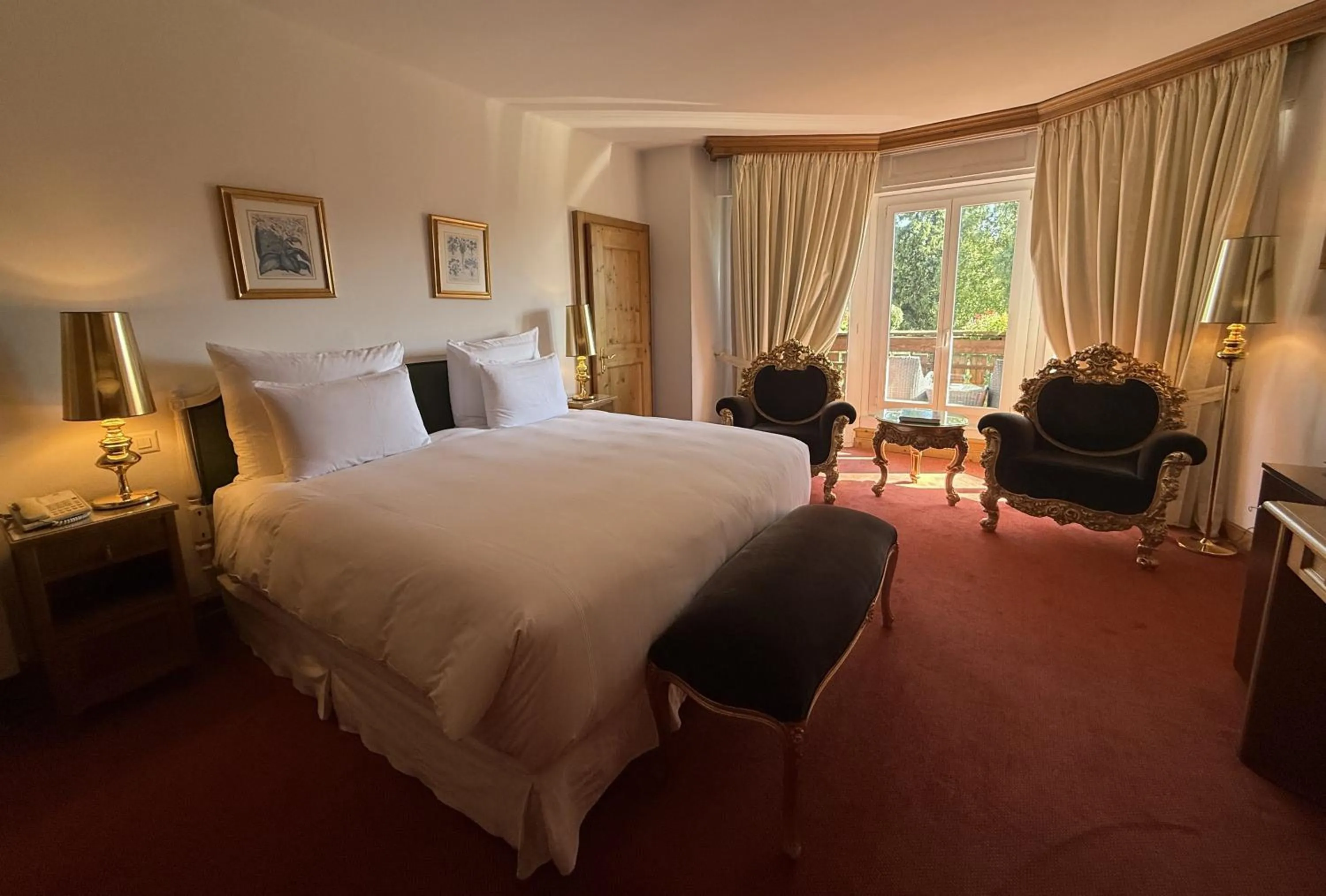 Bed in Grand Hôtel du Golf & Palace