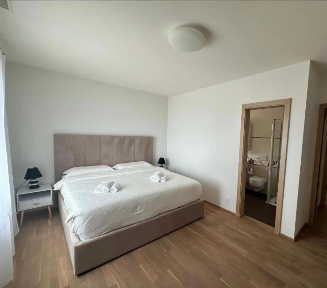 Bed in Hotel Du Quai