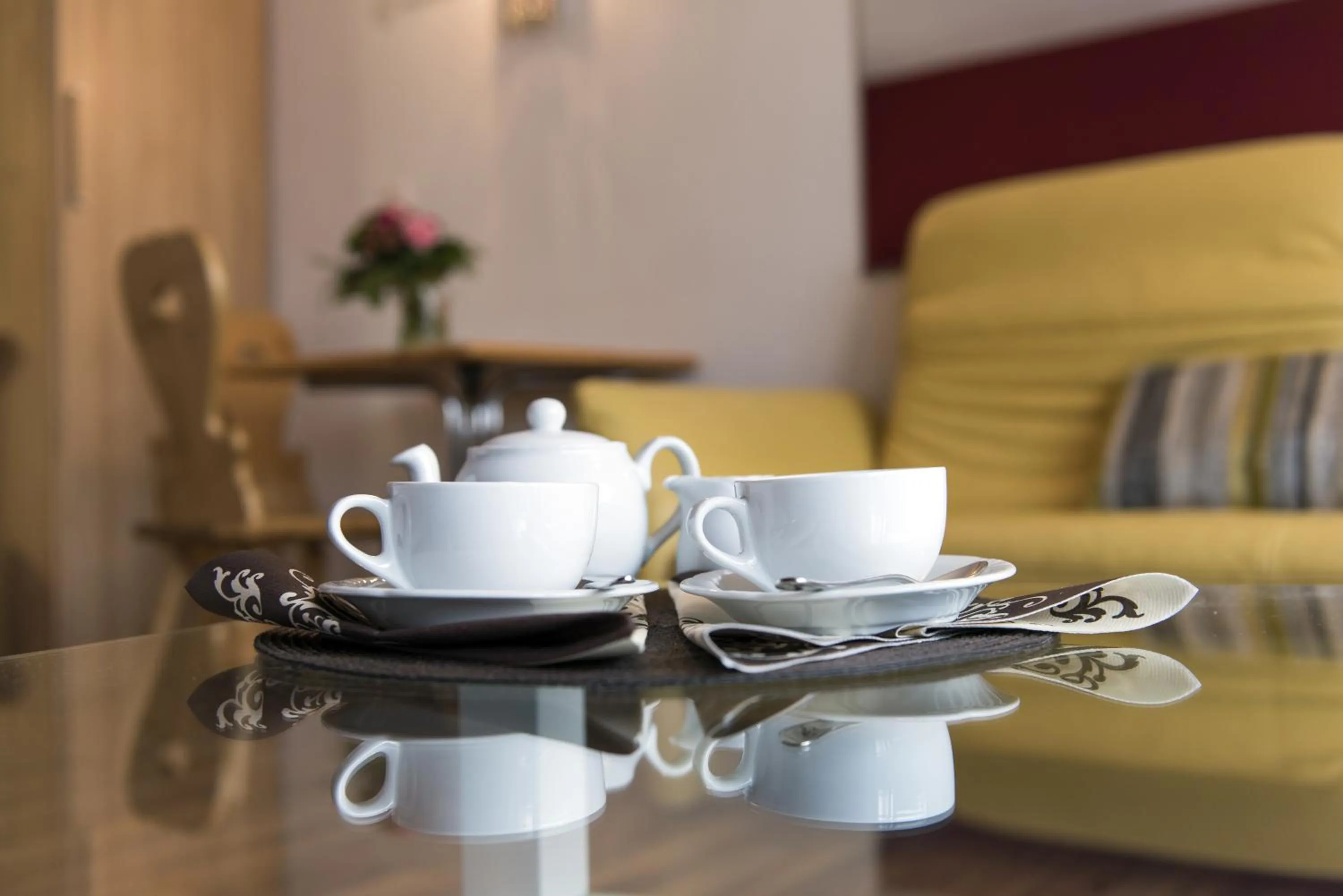 Decorative detail, Bed in Hotel des Alpes