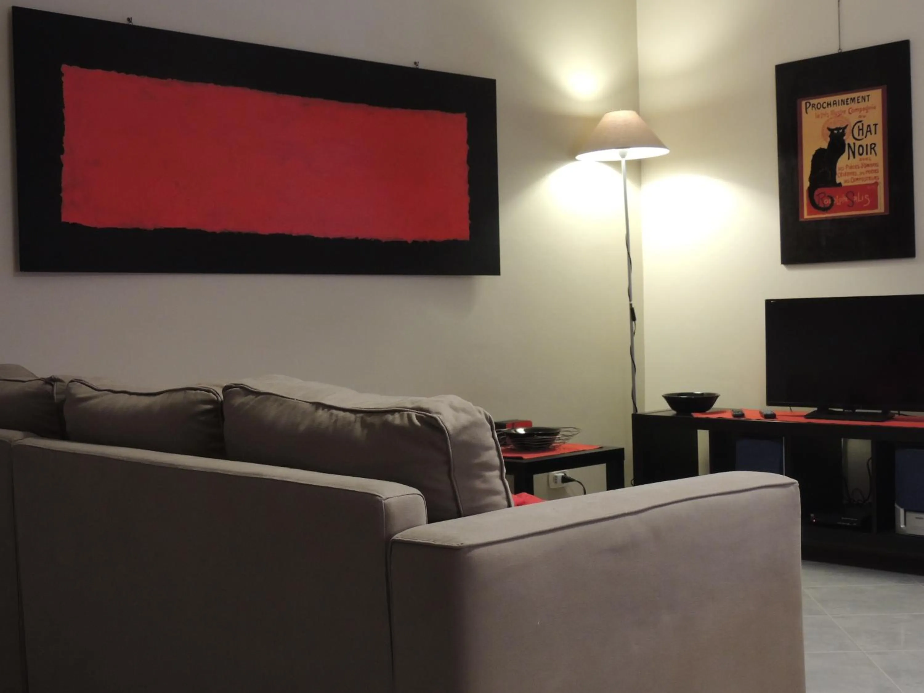 Communal lounge/ TV room in B&B il rosso e il nero