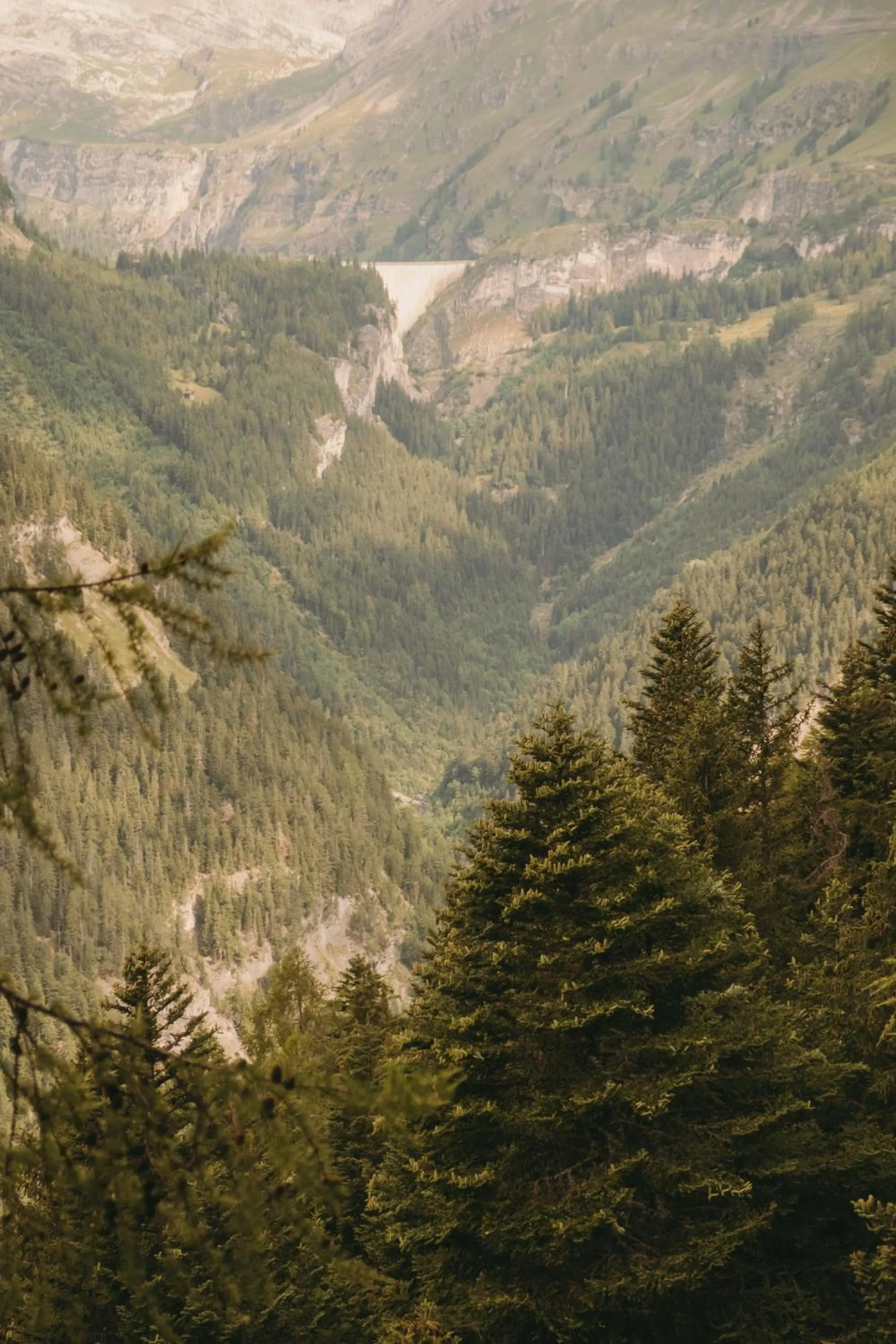 Nearby landmark in LeCrans