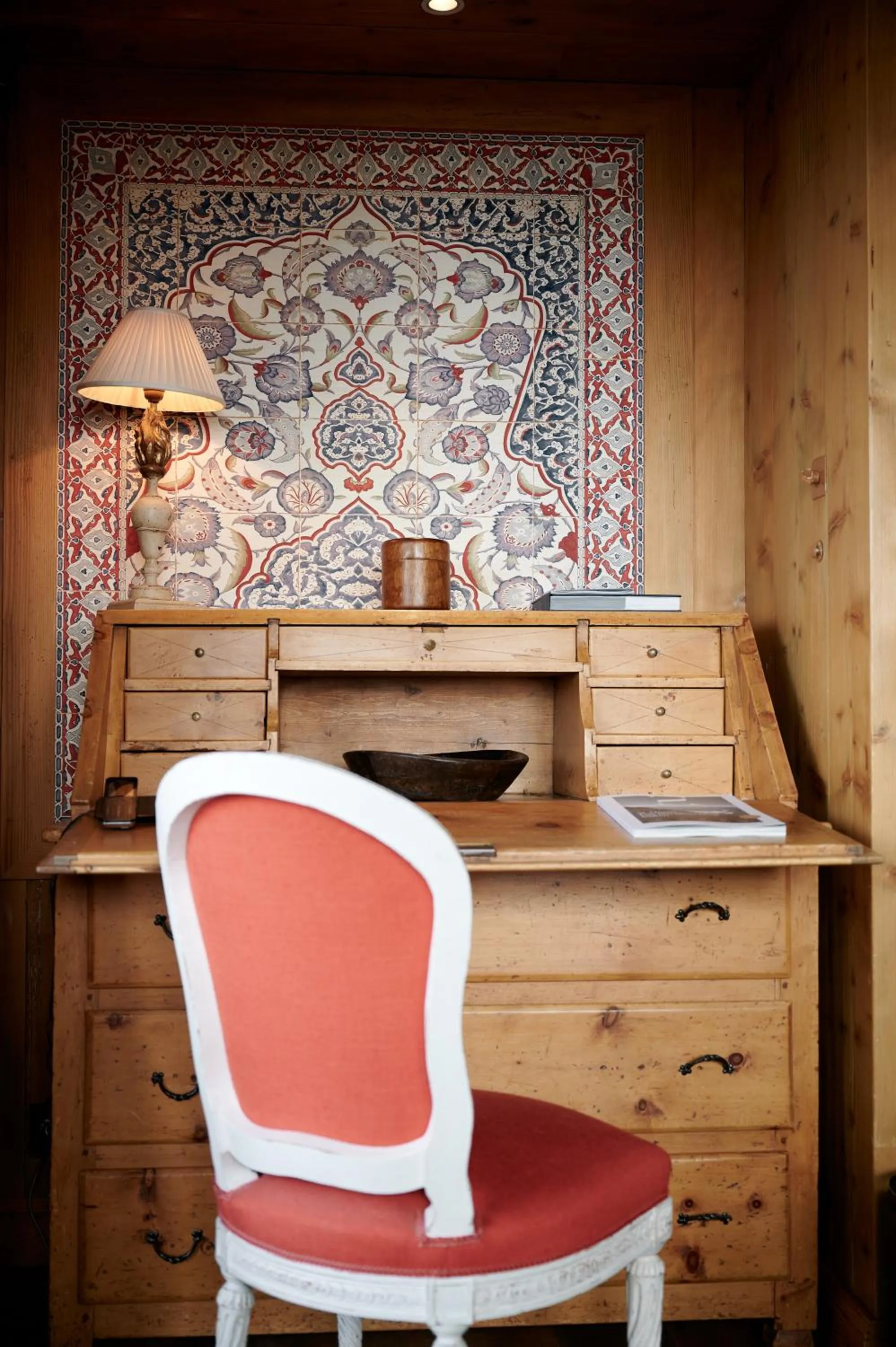 Seating area in LeCrans