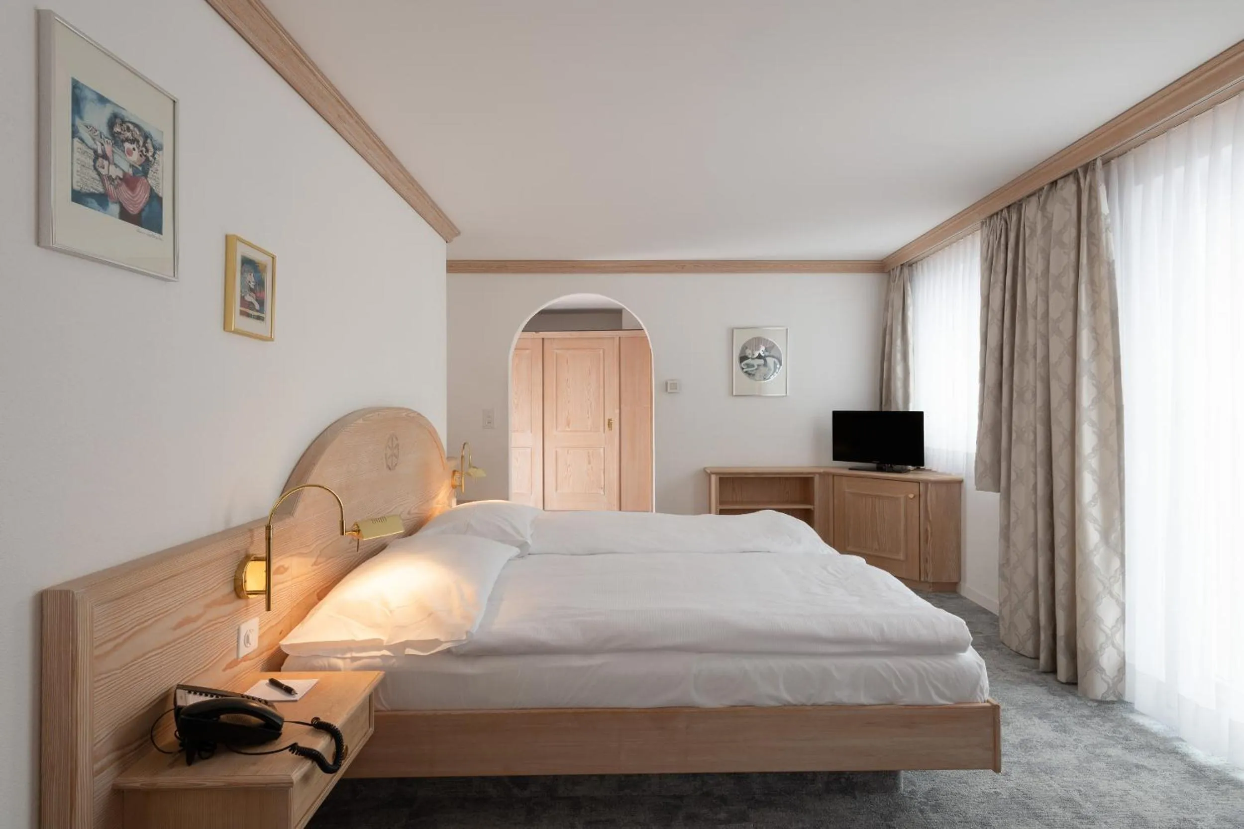 Bed in Hotel Post Sils Maria