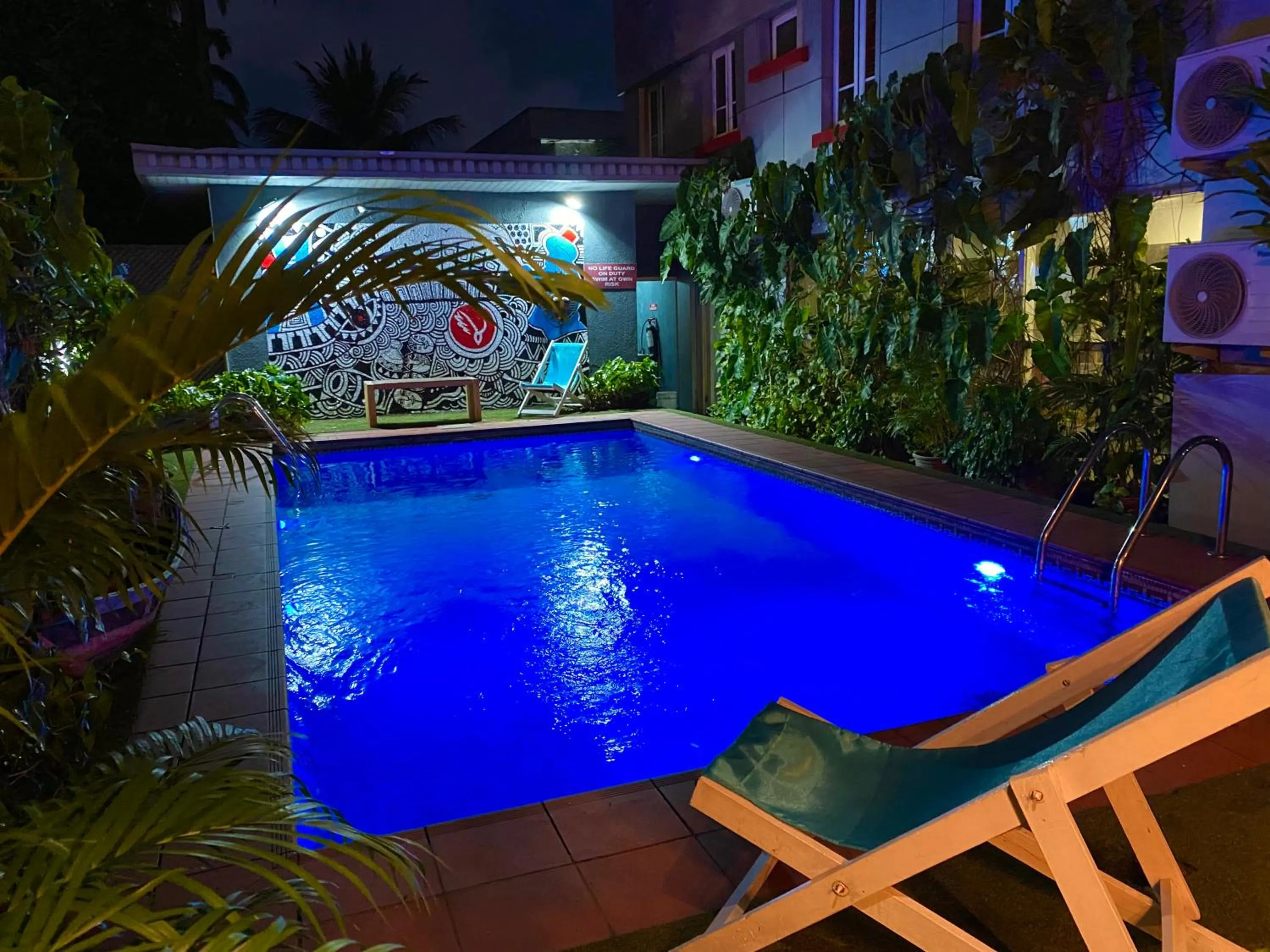 Pool view in Angel Hotel