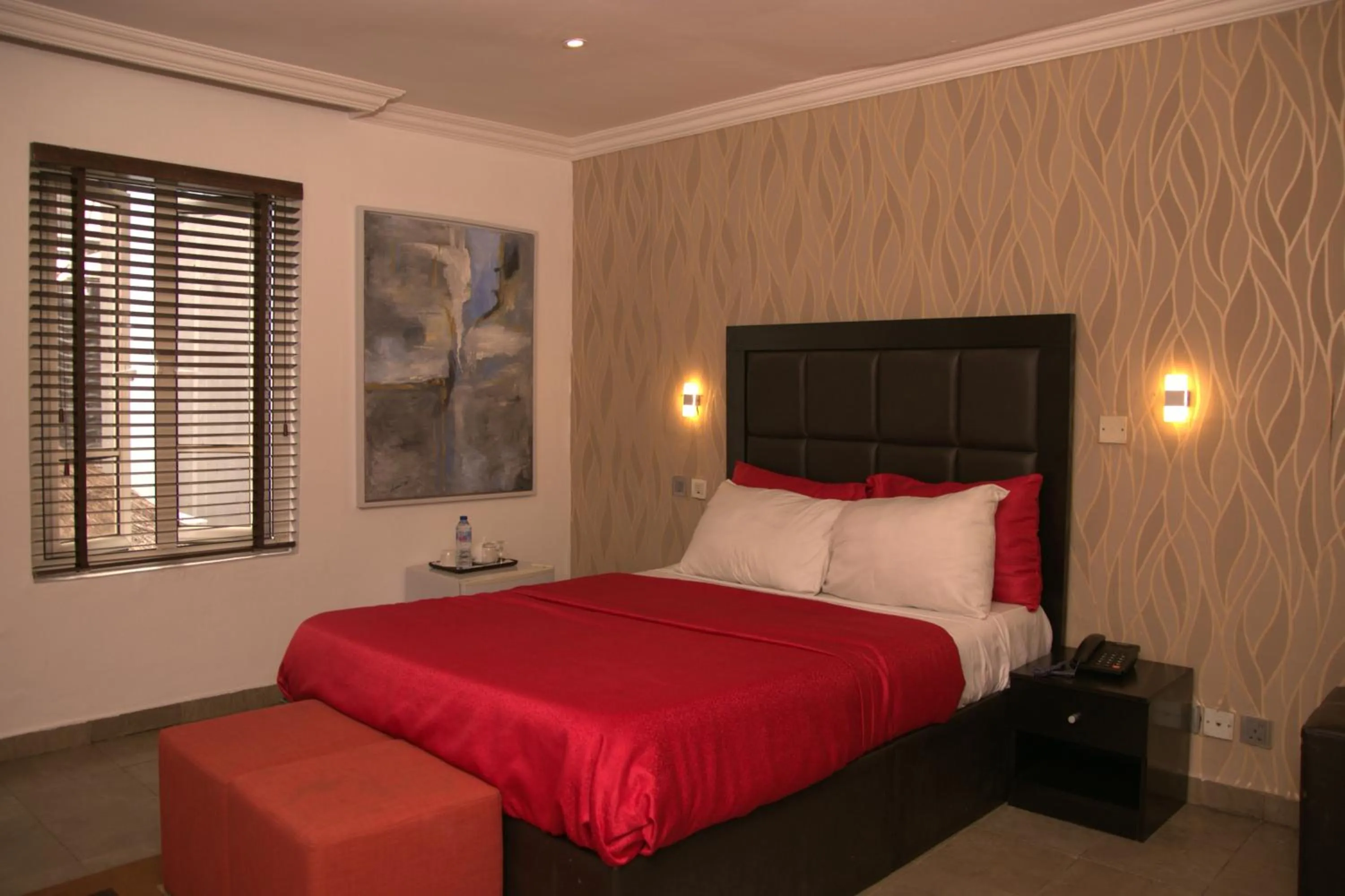 Bed in Angel Hotel