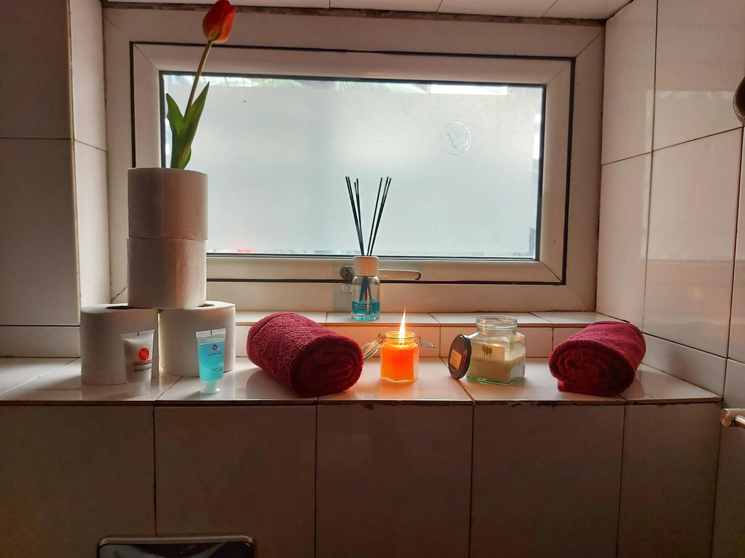 Bathroom in Angel Hotel