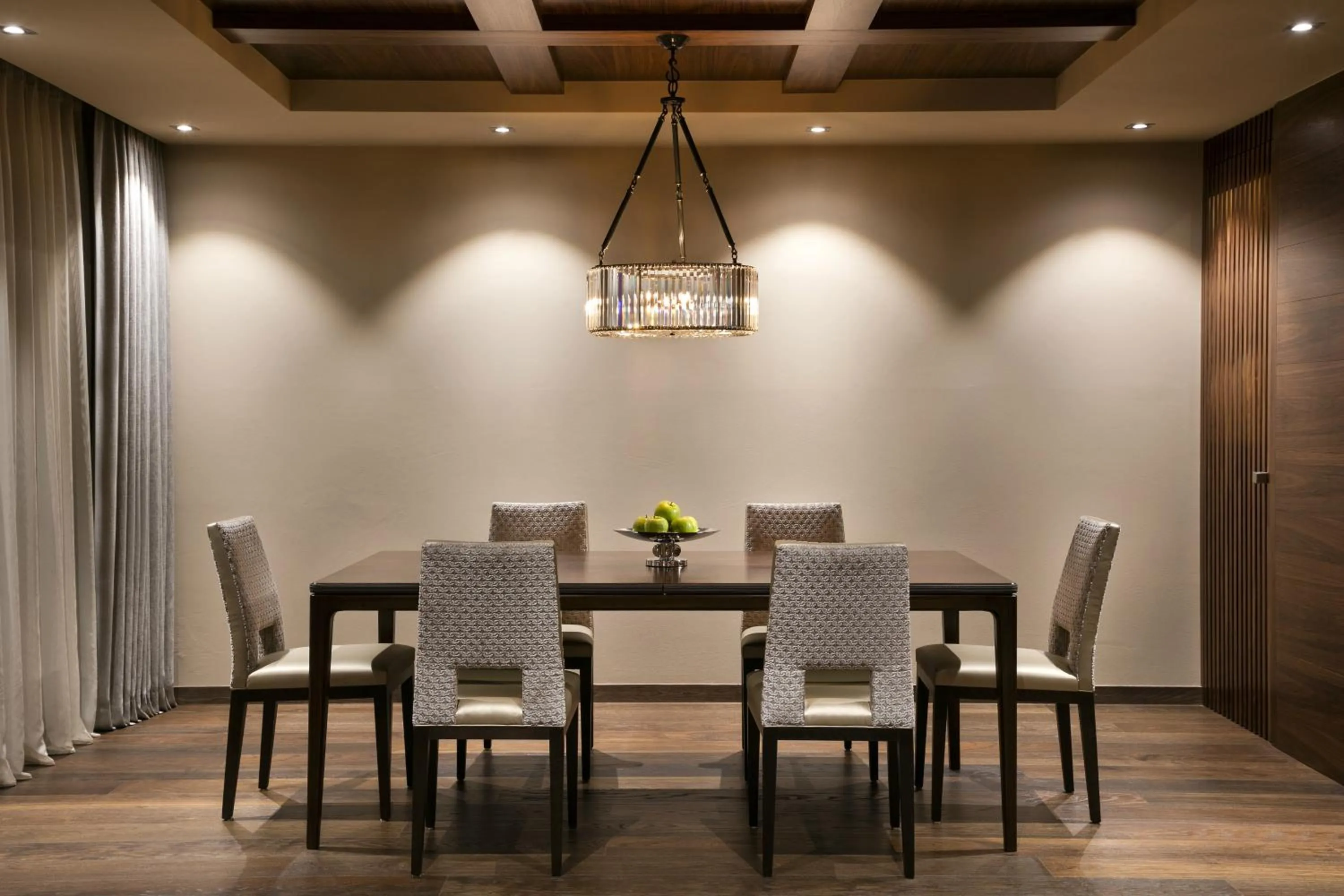 Dining area in Guarda Golf Hotel & Residences