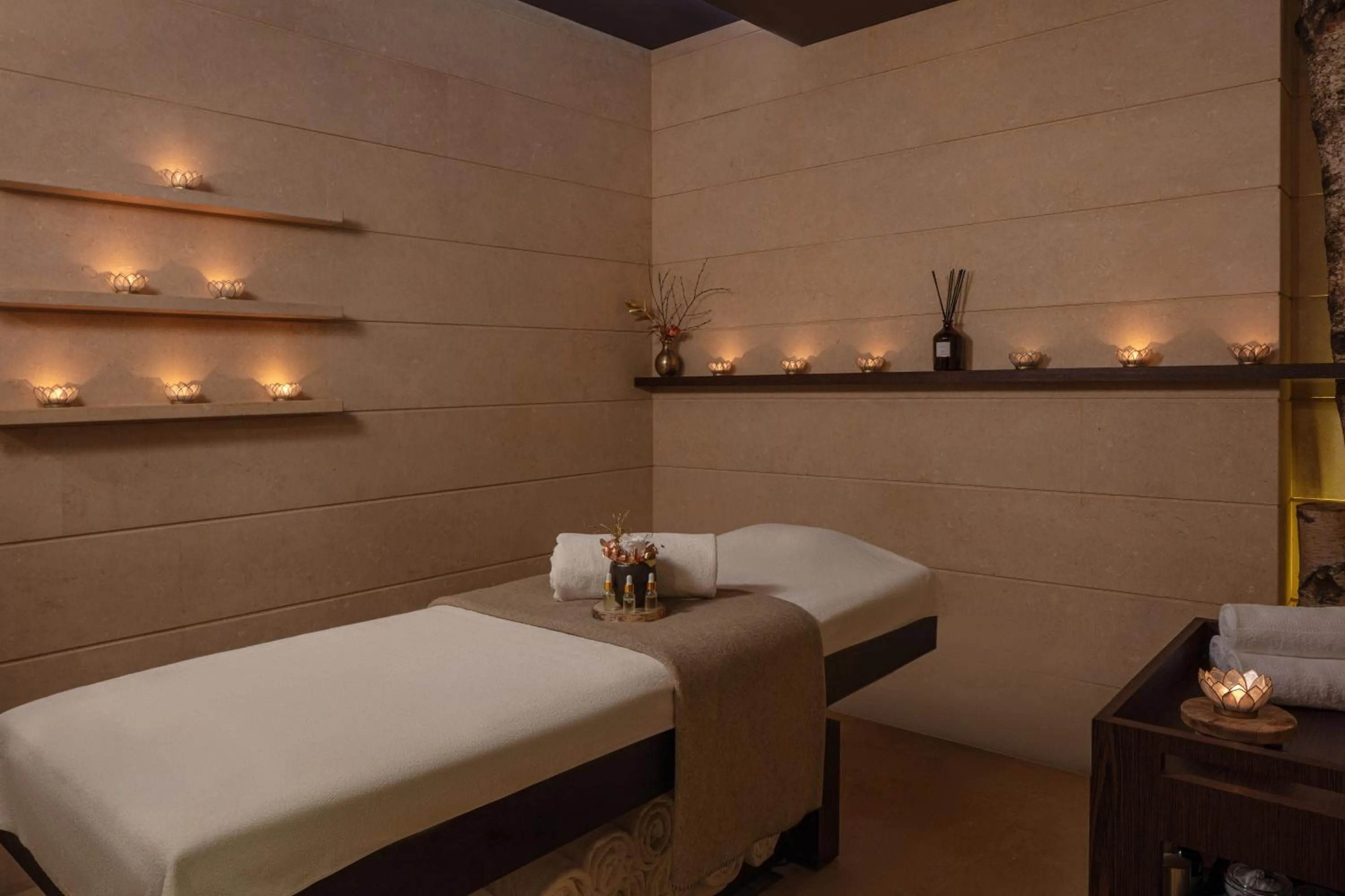 Massage in Guarda Golf Hotel & Residences