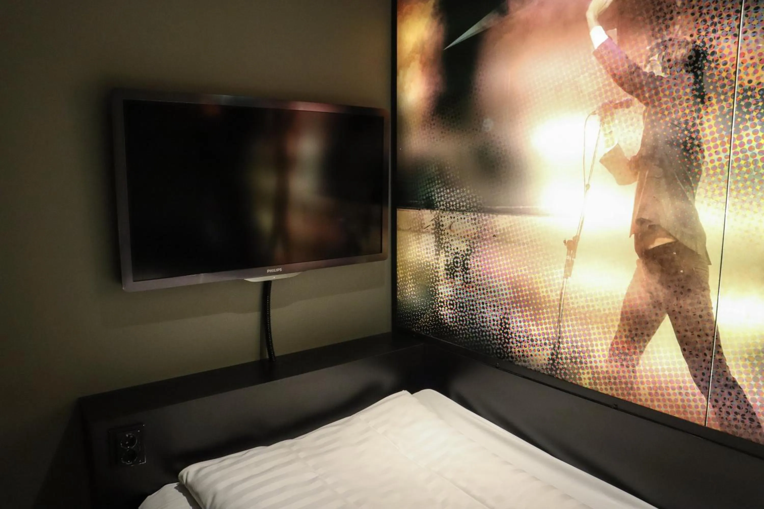 Bedroom, Bed in Comfort Hotel Xpress Stockholm Central