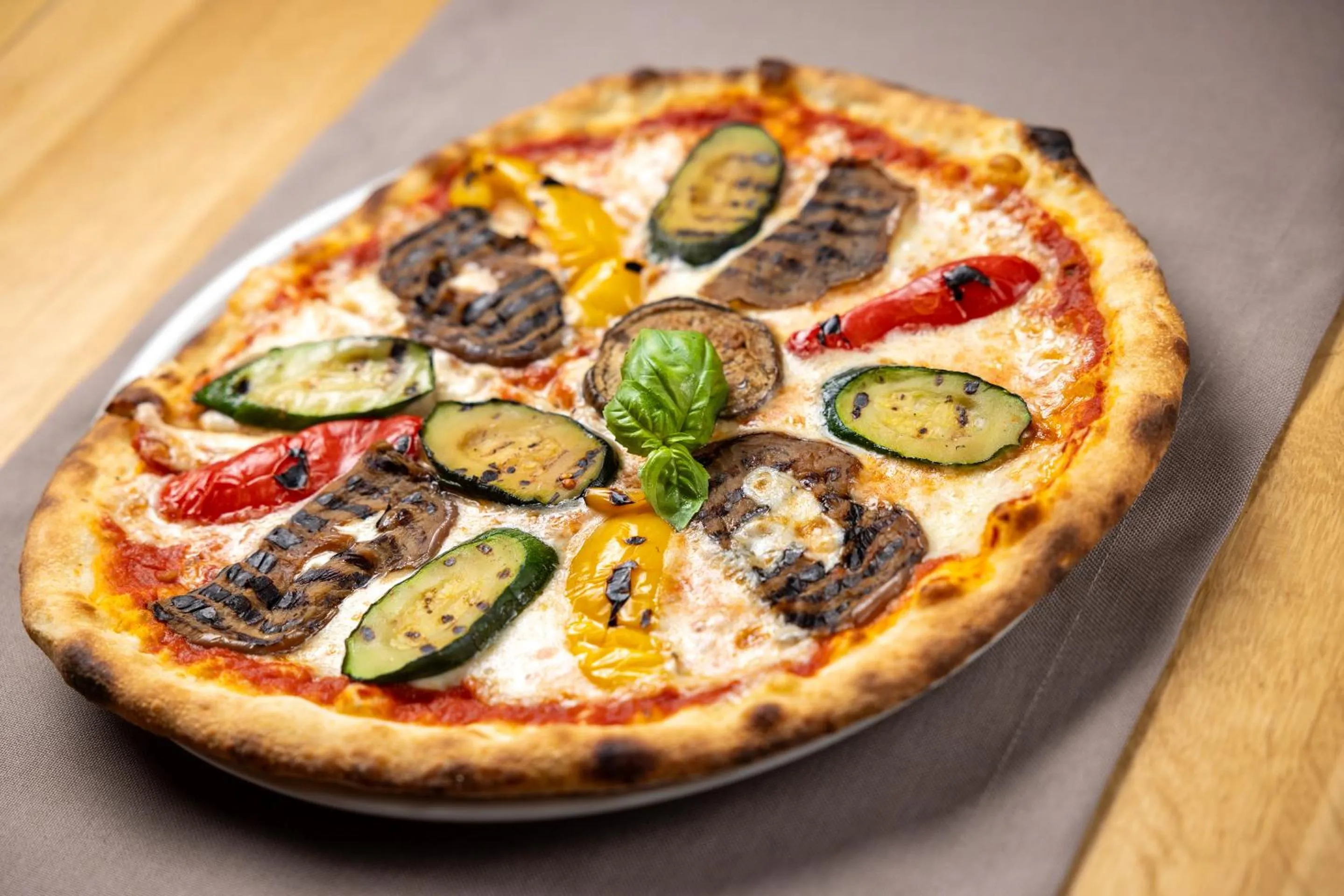 Restaurant/places to eat in Hotel Sonne St. Moritz 3* Superior