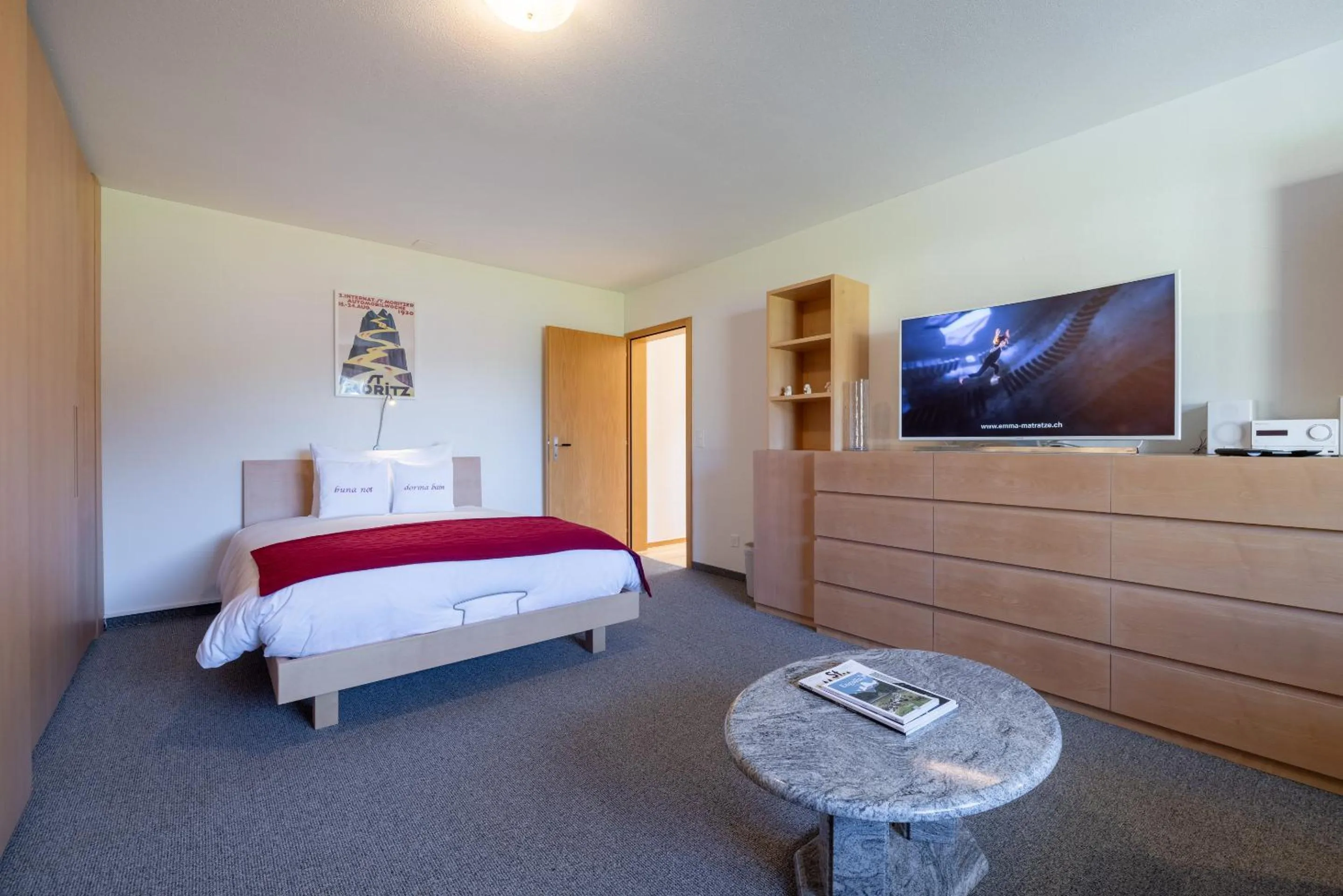 Bedroom, Bed in Hotel Sonne St. Moritz 3* Superior
