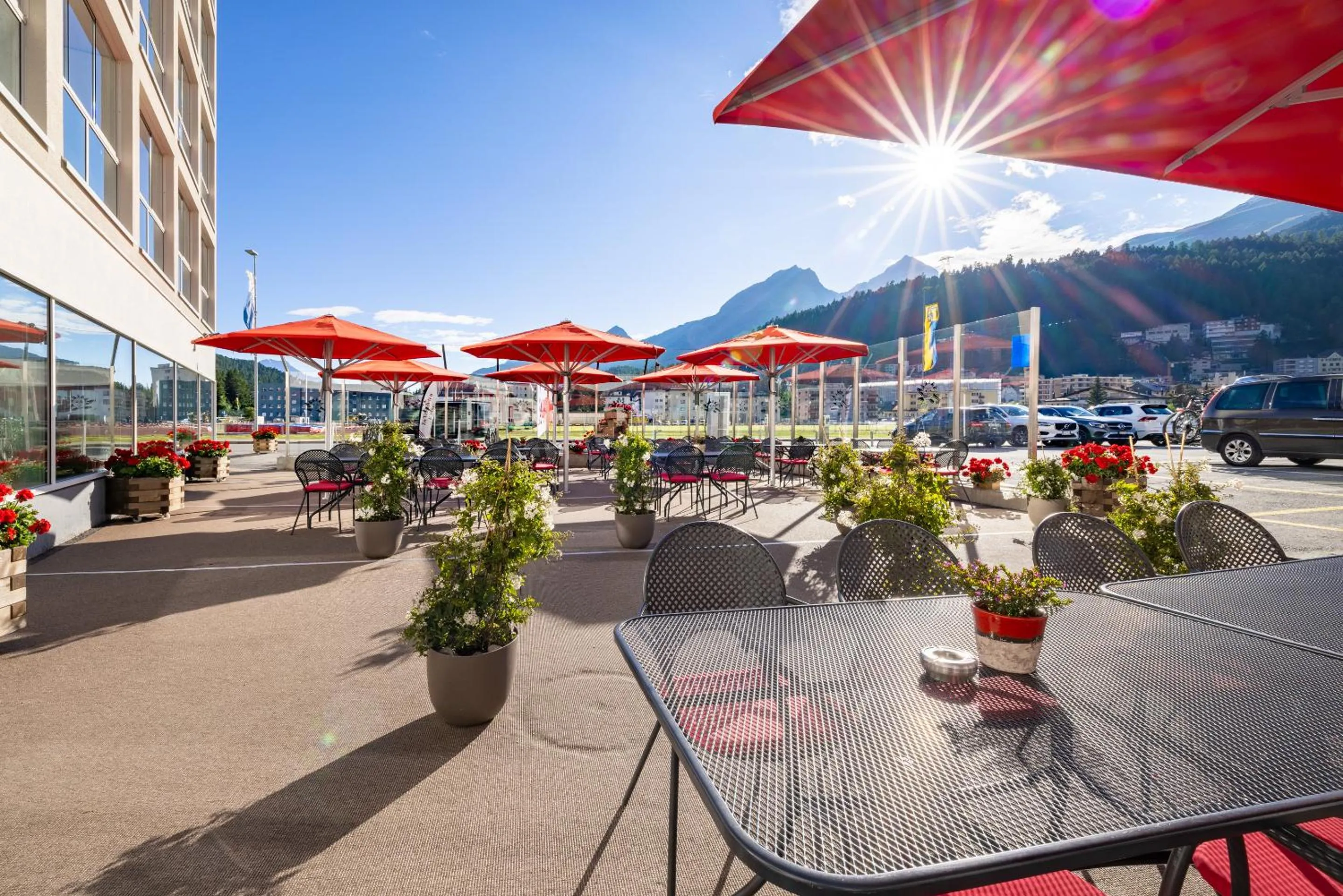 Balcony/Terrace in Hotel Sonne St. Moritz 3* Superior