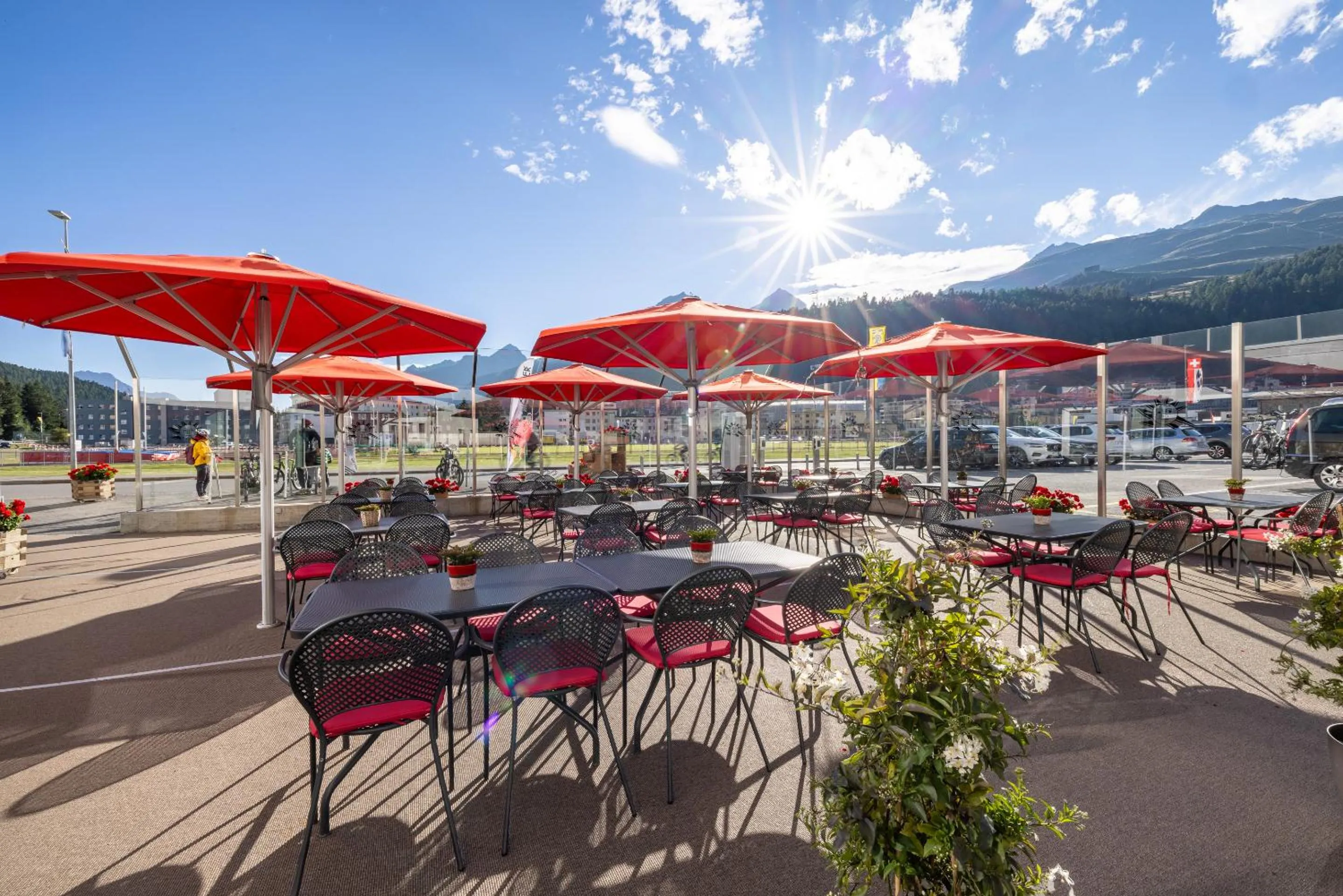 Restaurant/places to eat in Hotel Sonne St. Moritz 3* Superior