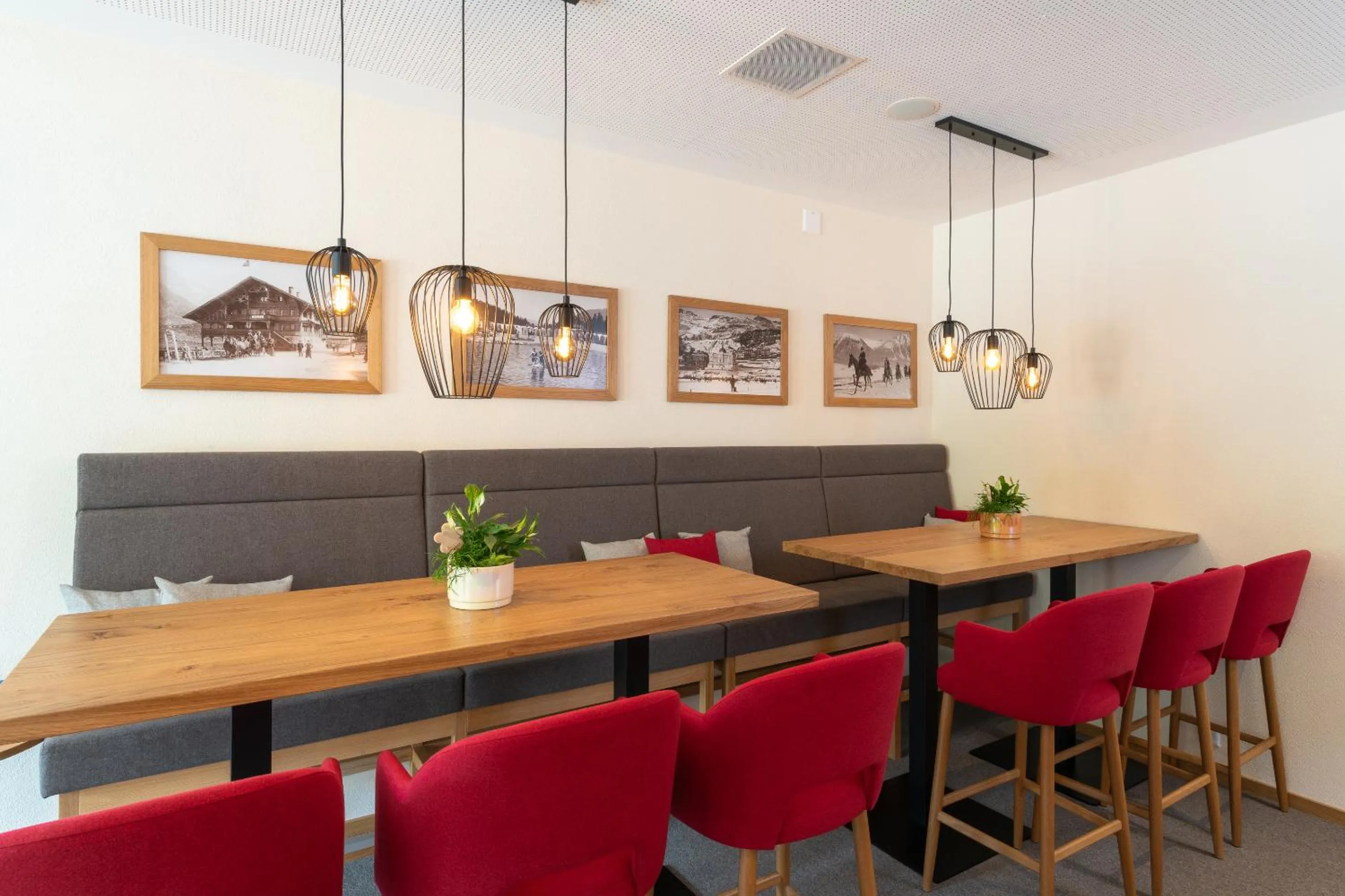 Lobby or reception in Hostel by Randolins