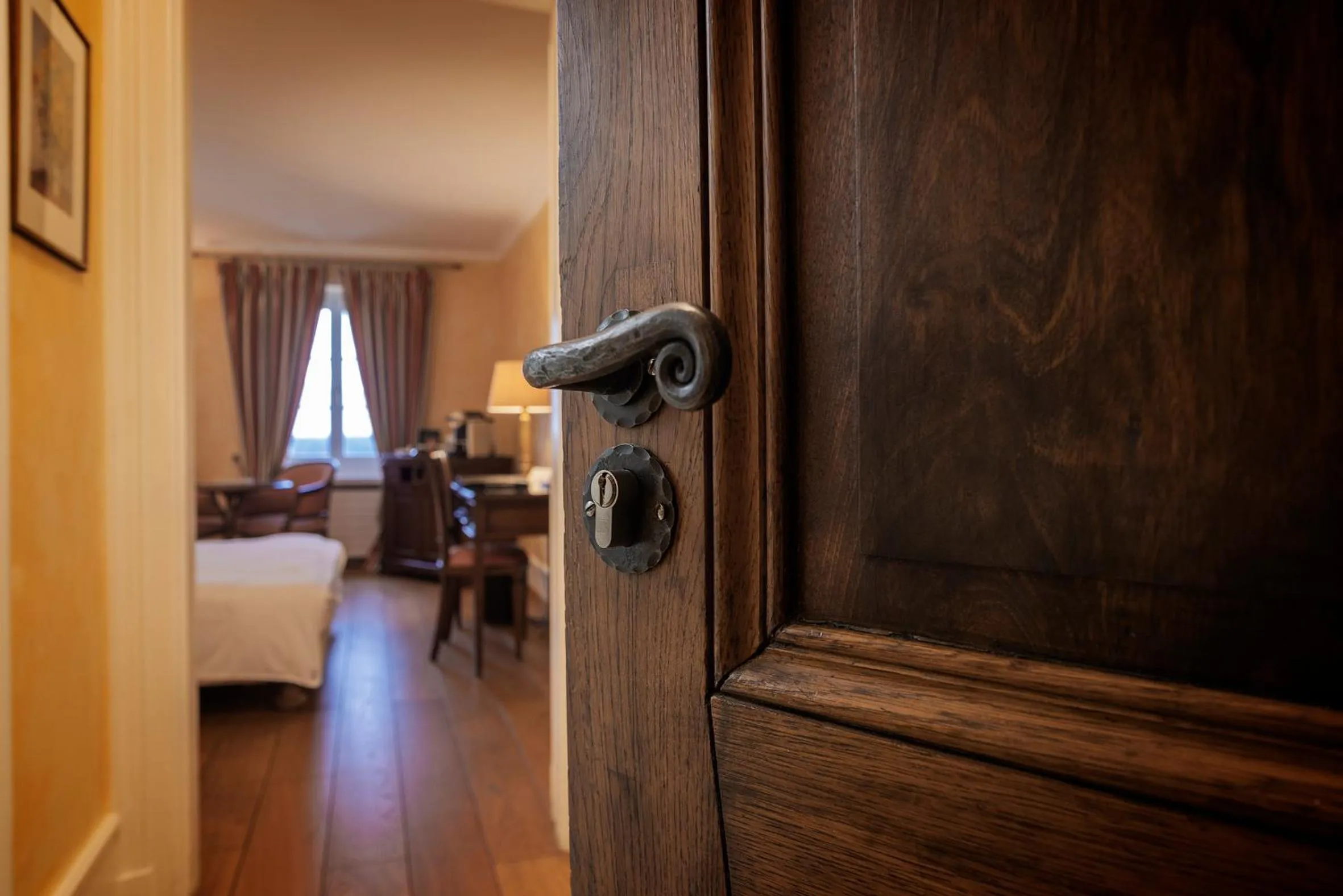 Bedroom, Bed in Domaine de Châteauvieux