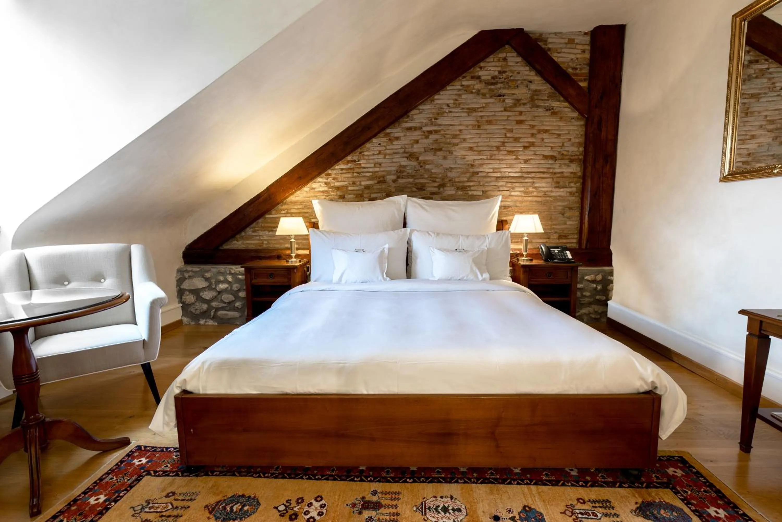 Bedroom, Bed in Domaine de Châteauvieux