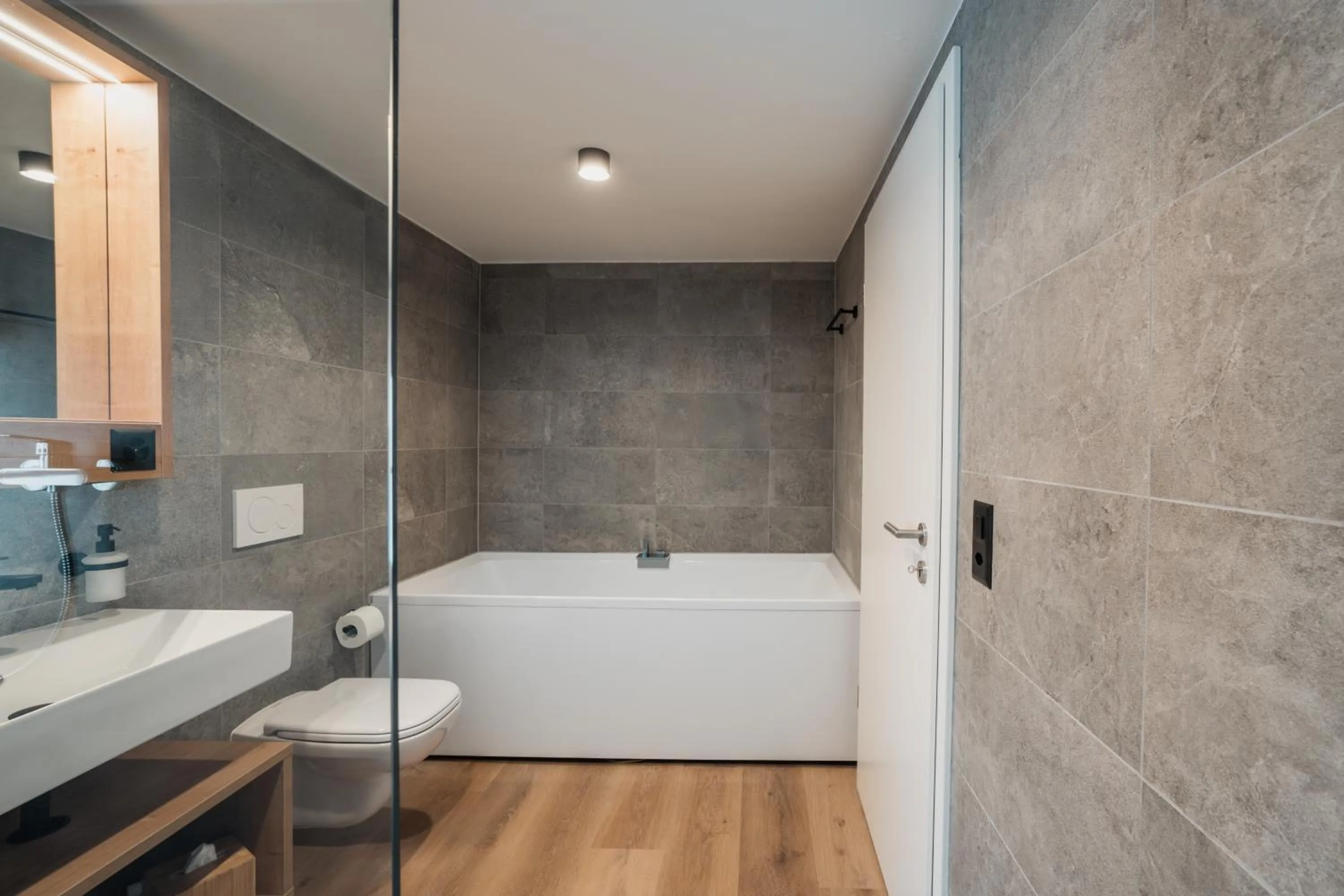 Bath in Hotel Brocco & Posta