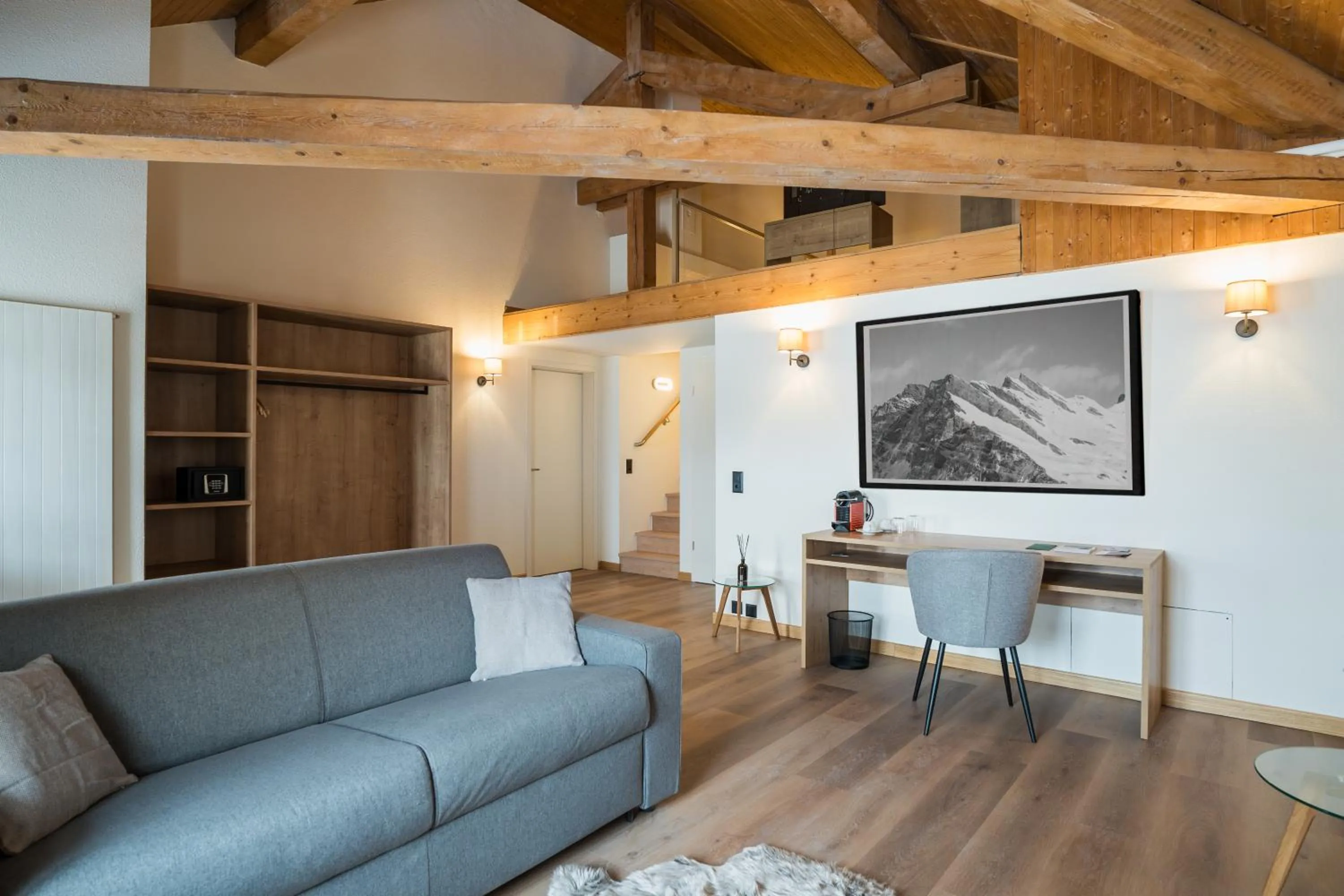 TV and multimedia in Hotel Brocco & Posta