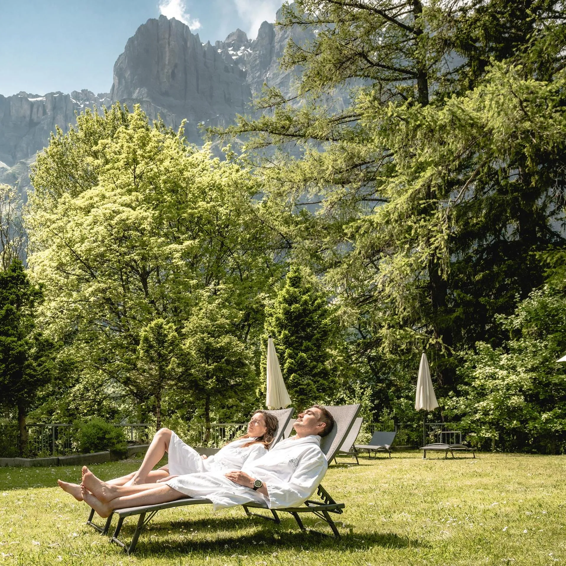 Garden view in Résidence Les Sources des Alpes