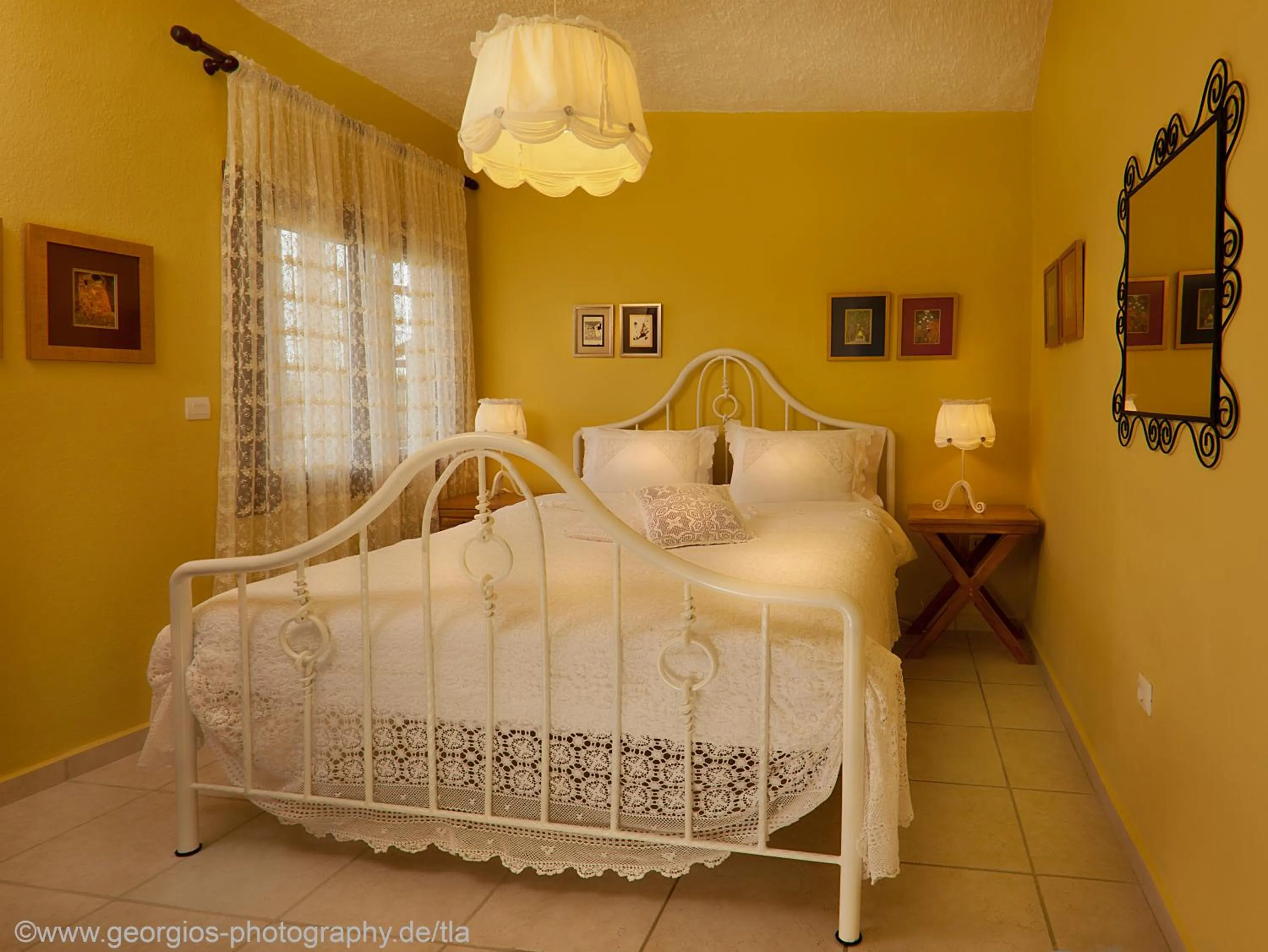 Bedroom, Bed in Heos Accommodation