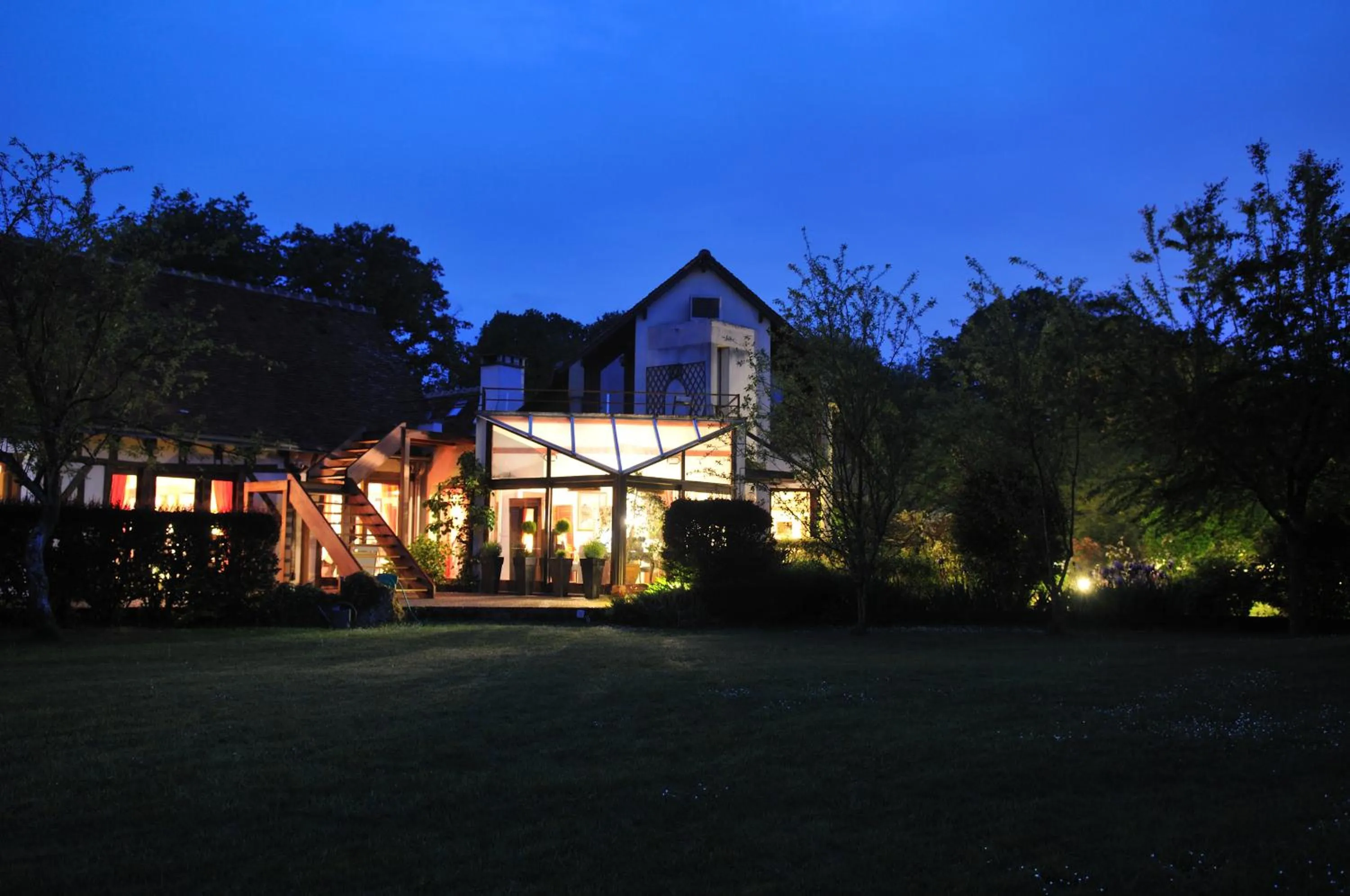 Property building in Domaine de L'Arbrelle