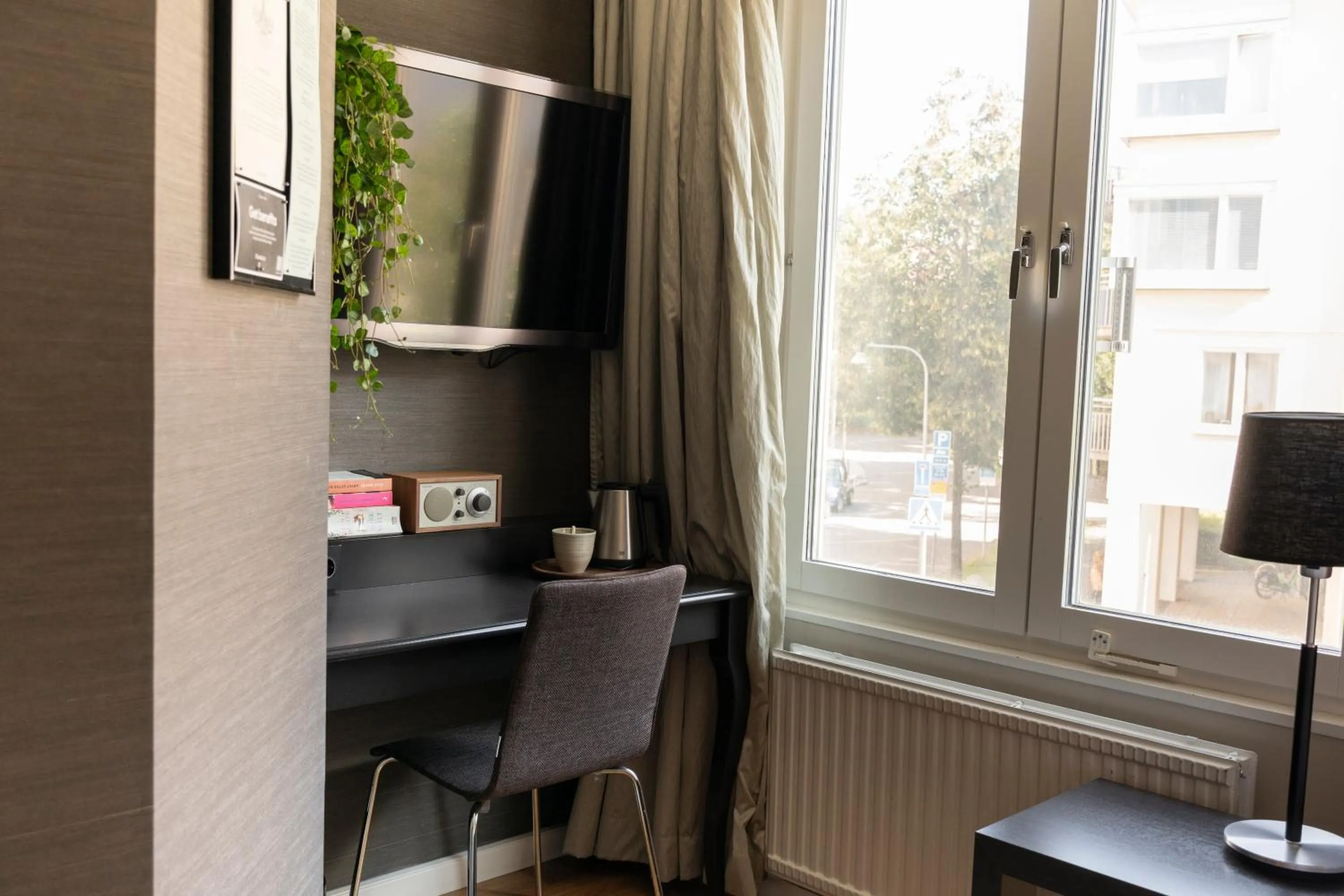 Bedroom in Home Hotel Tapto