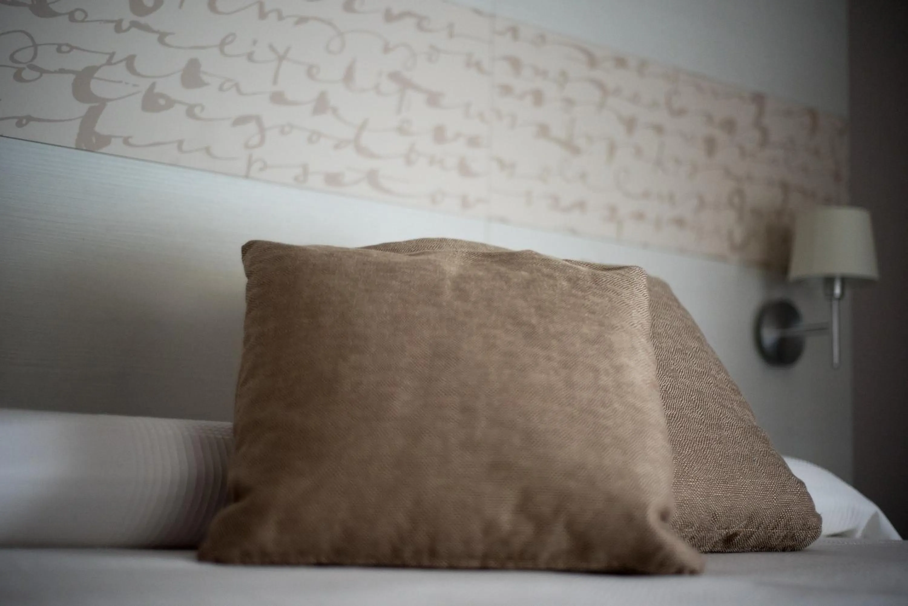 Decorative detail, Bed in H2o