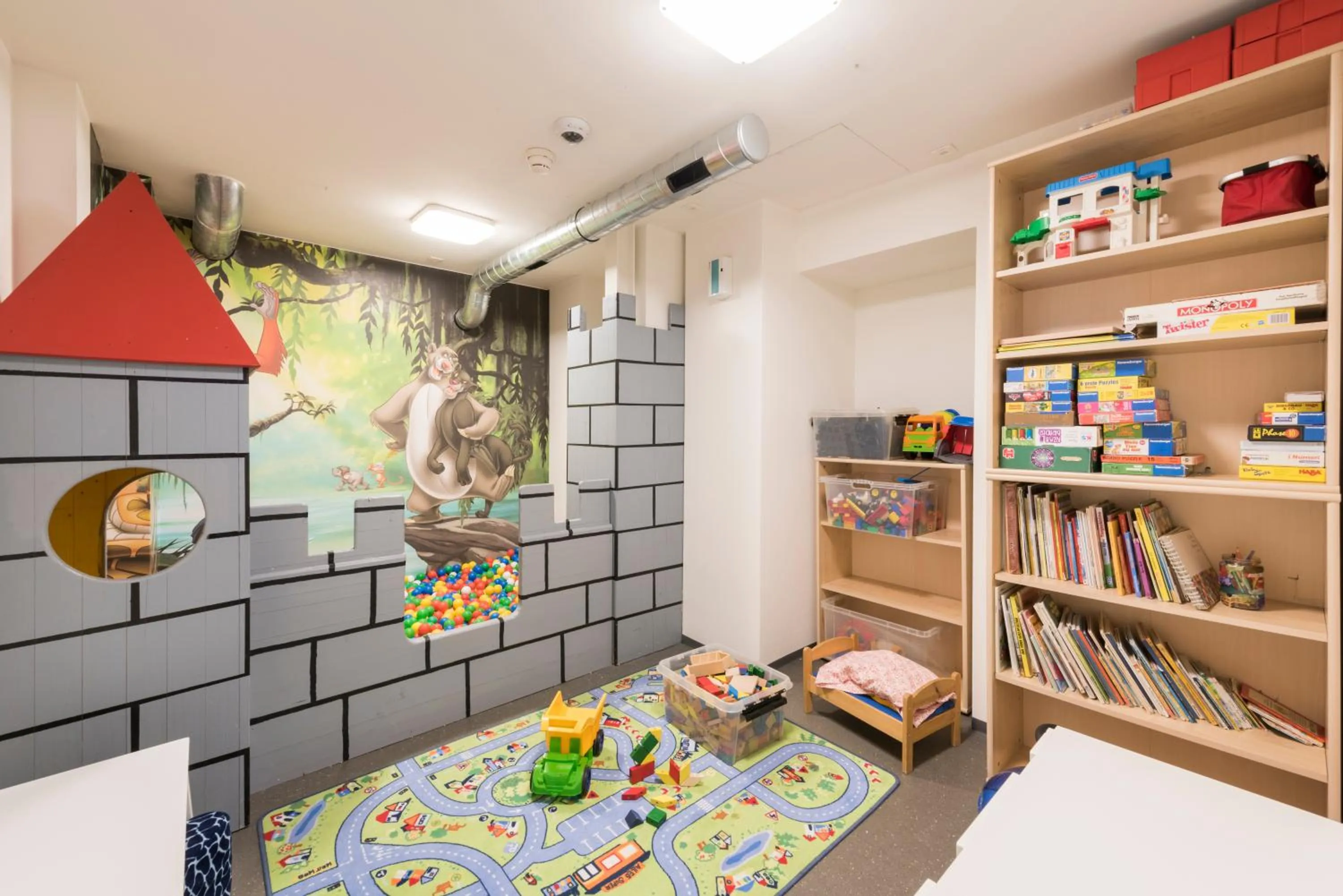 Game Room in Hotel Schweizerhof St. Moritz