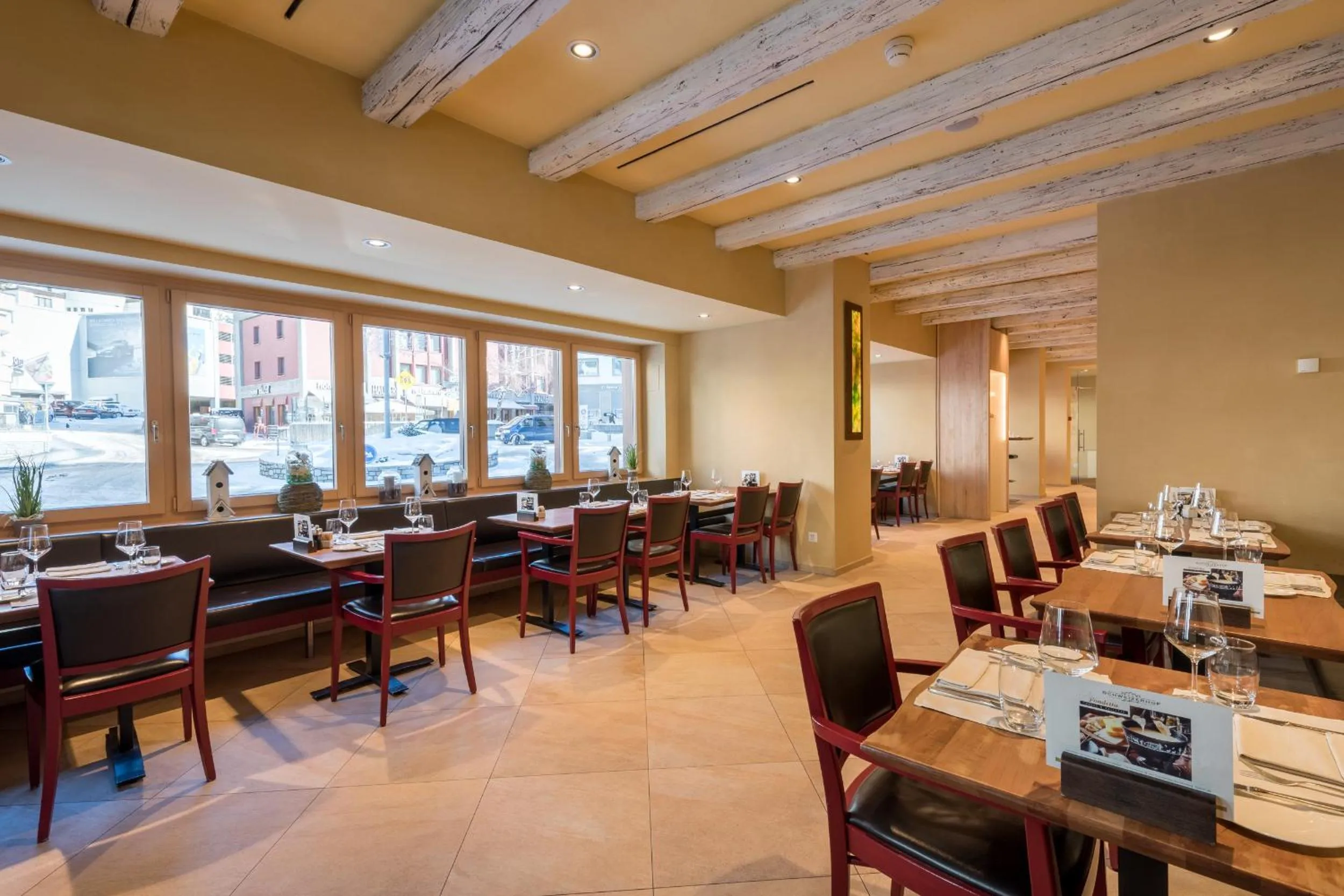 Restaurant/places to eat in Hotel Schweizerhof St. Moritz