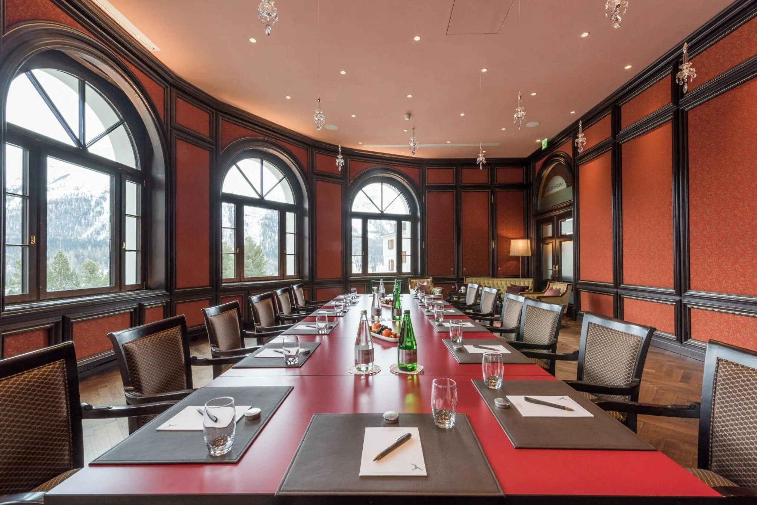 Restaurant/places to eat in Hotel Schweizerhof St. Moritz