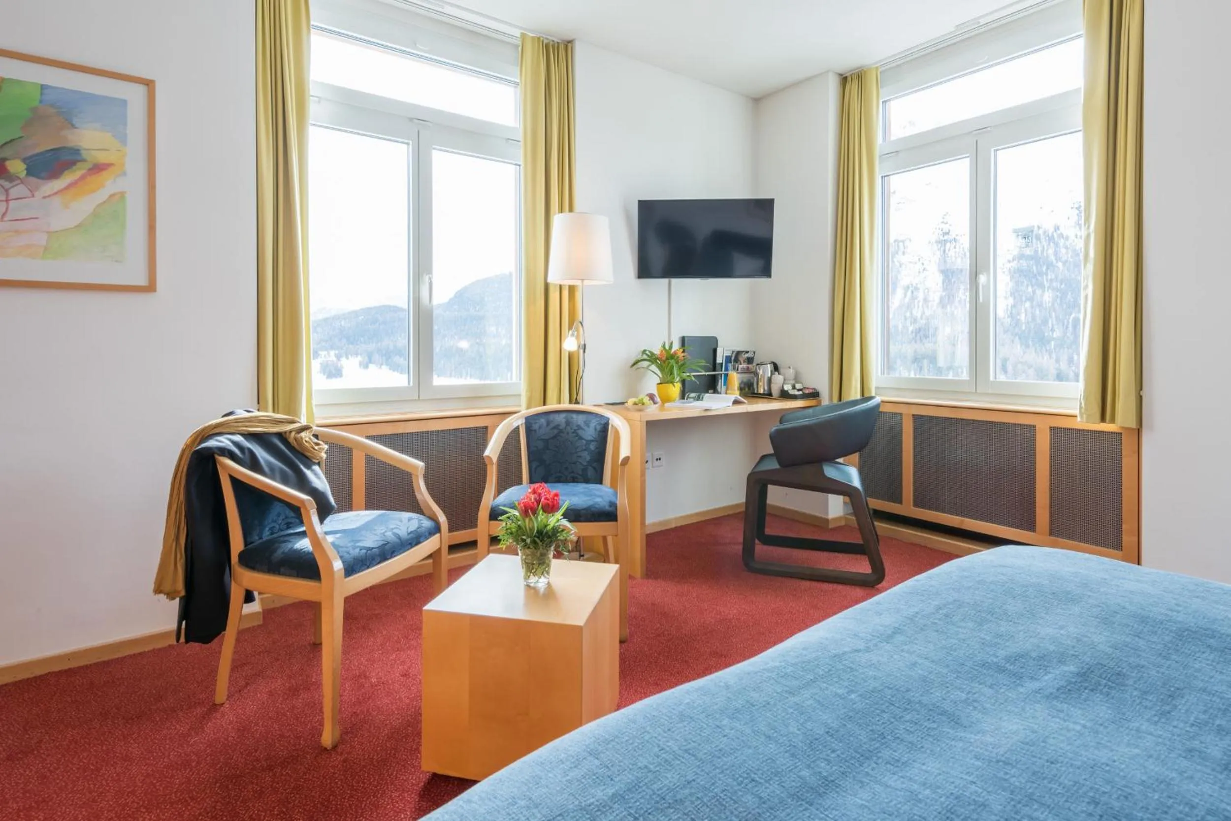 View (from property/room), Bed in Hotel Schweizerhof St. Moritz