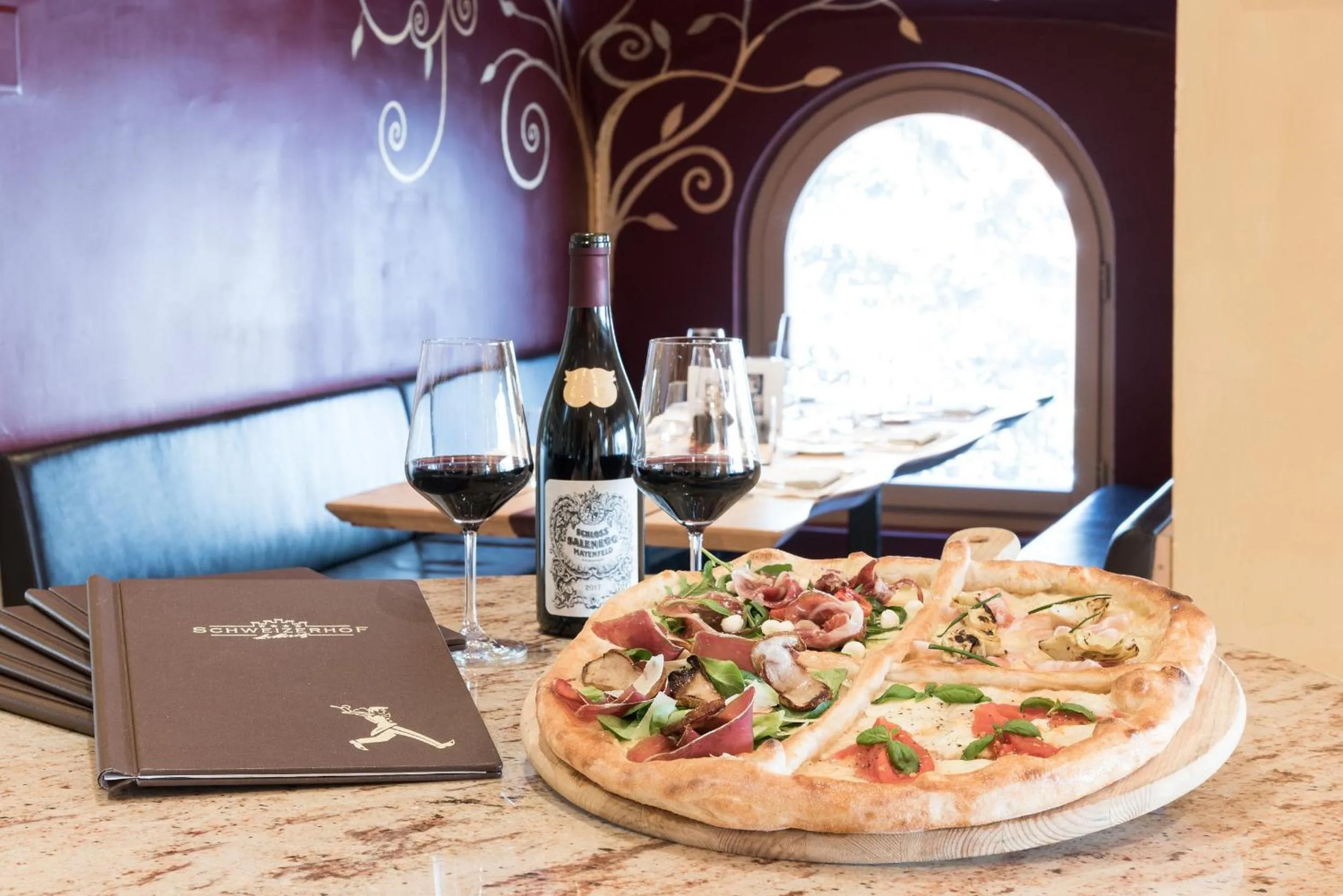 Restaurant/places to eat in Hotel Schweizerhof St. Moritz