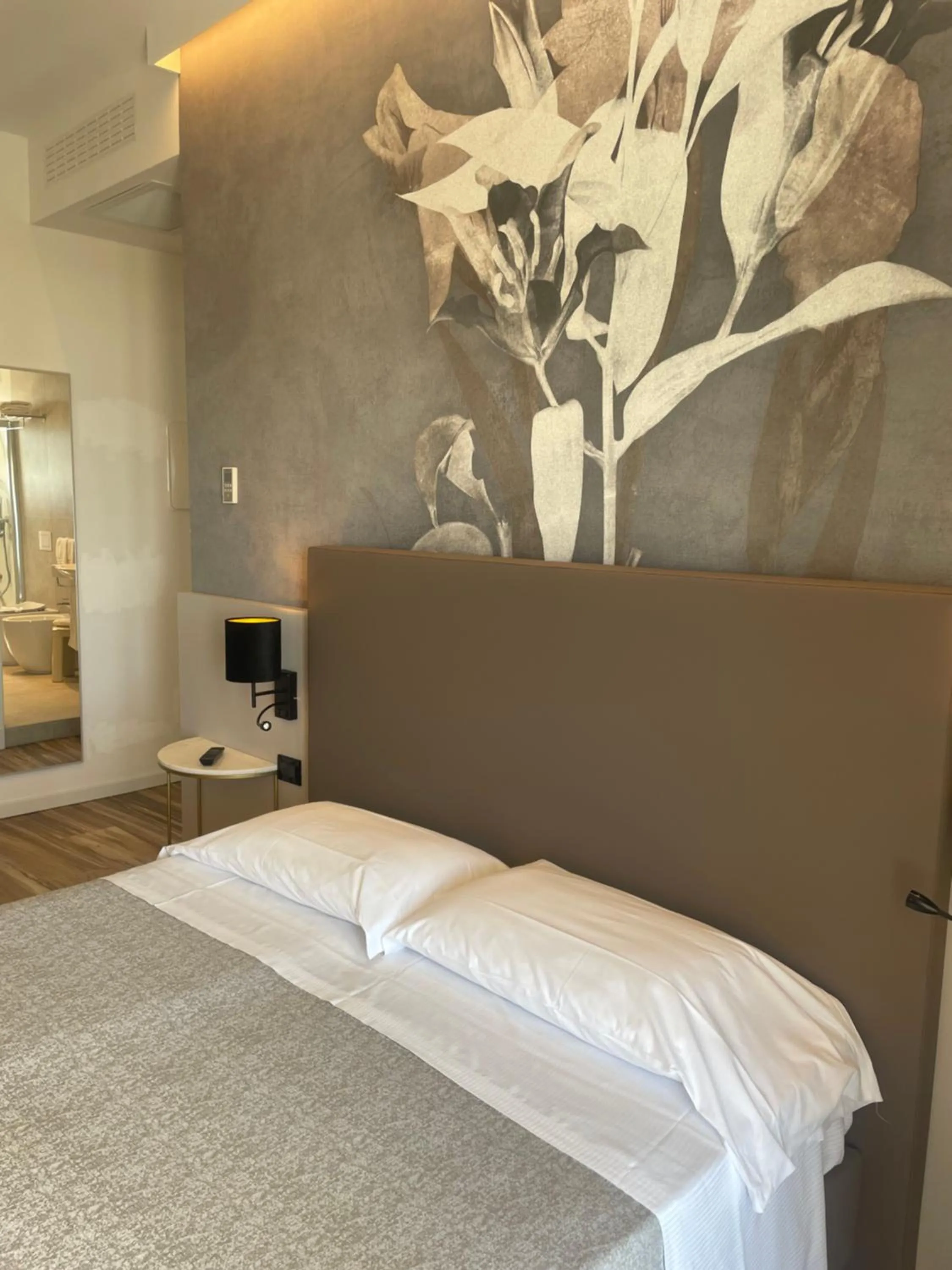 Bed in Hotel Tritone