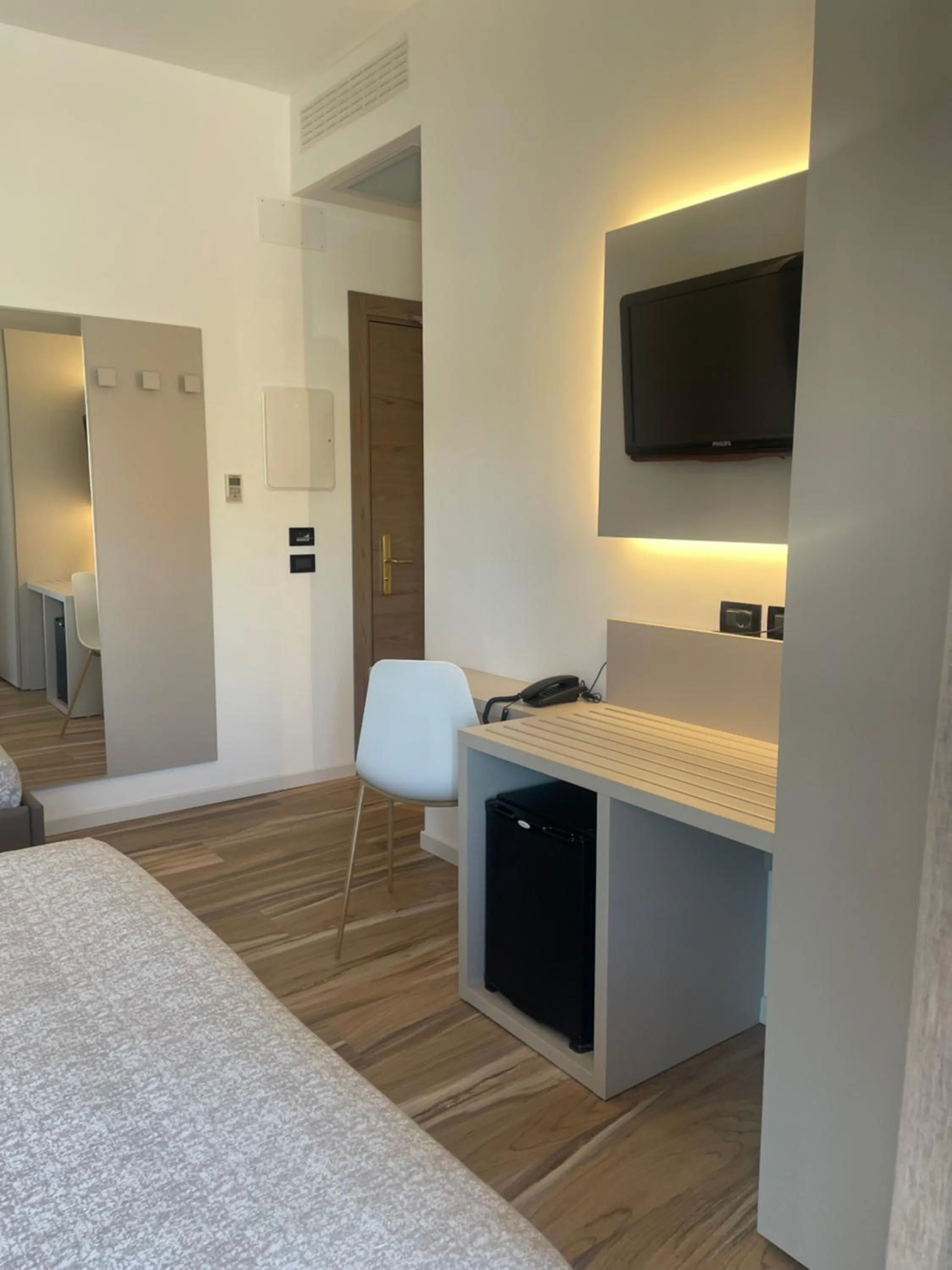 Bed in Hotel Tritone