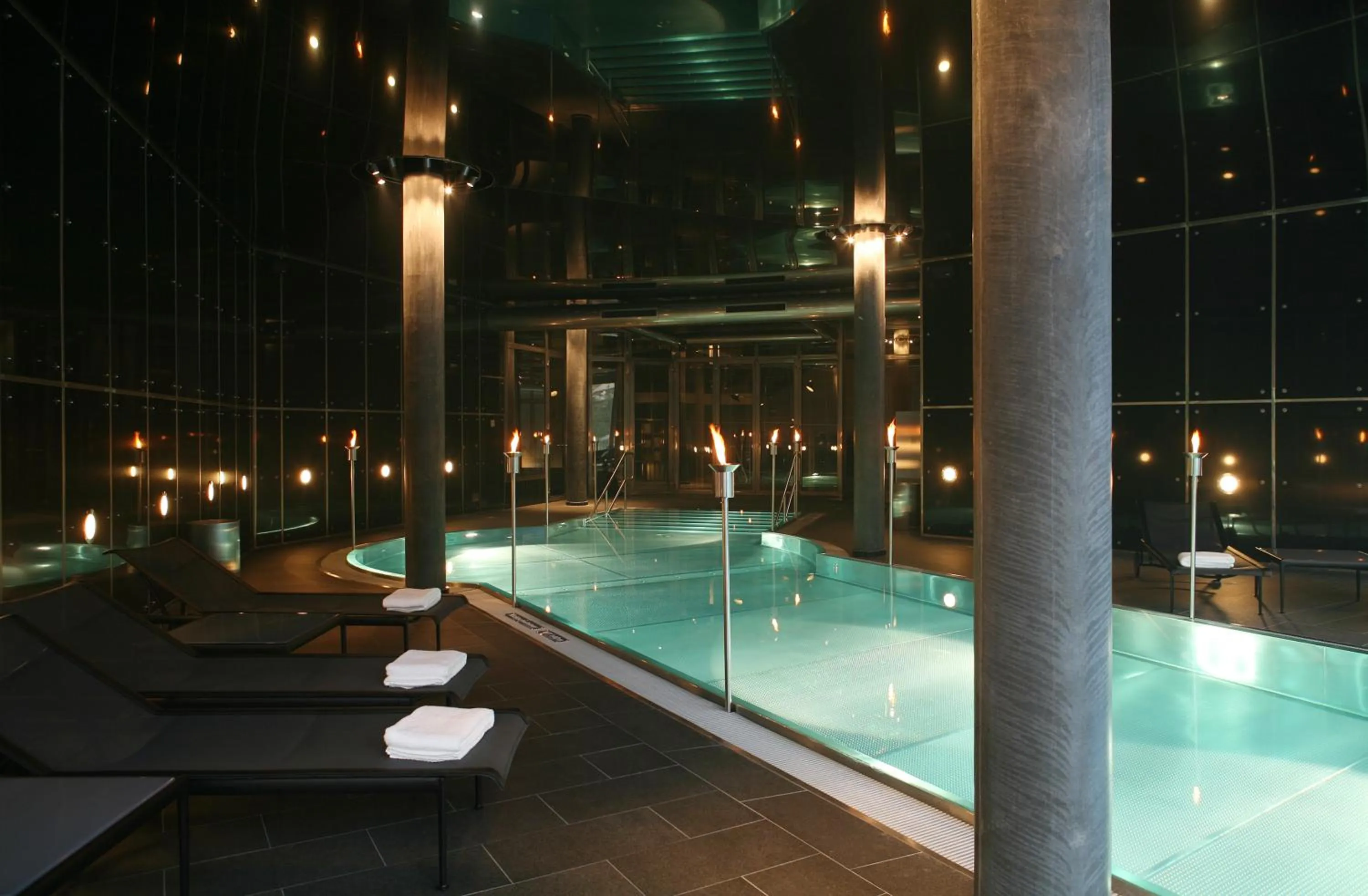 Swimming pool in The Omnia