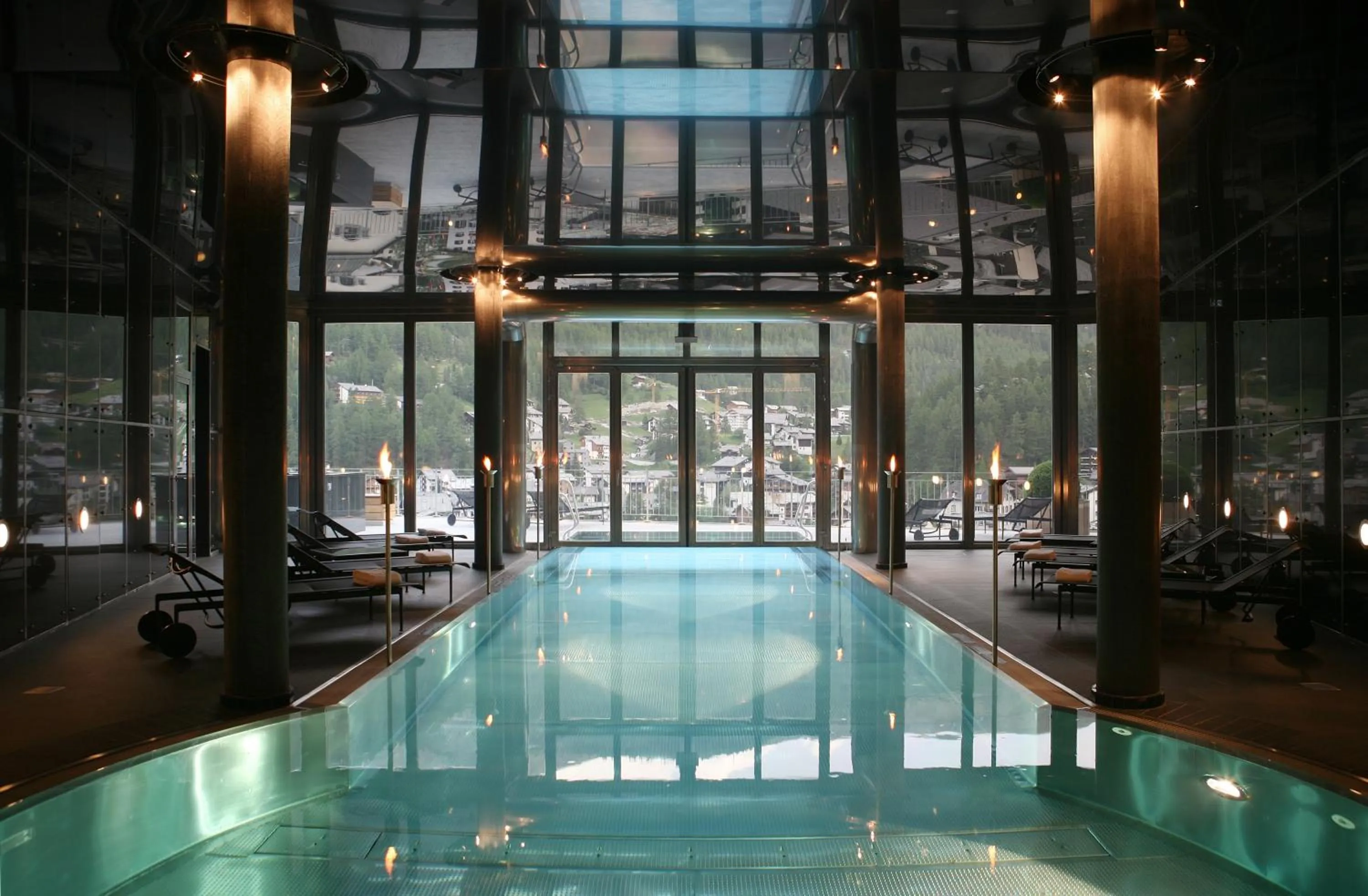 Swimming pool in The Omnia