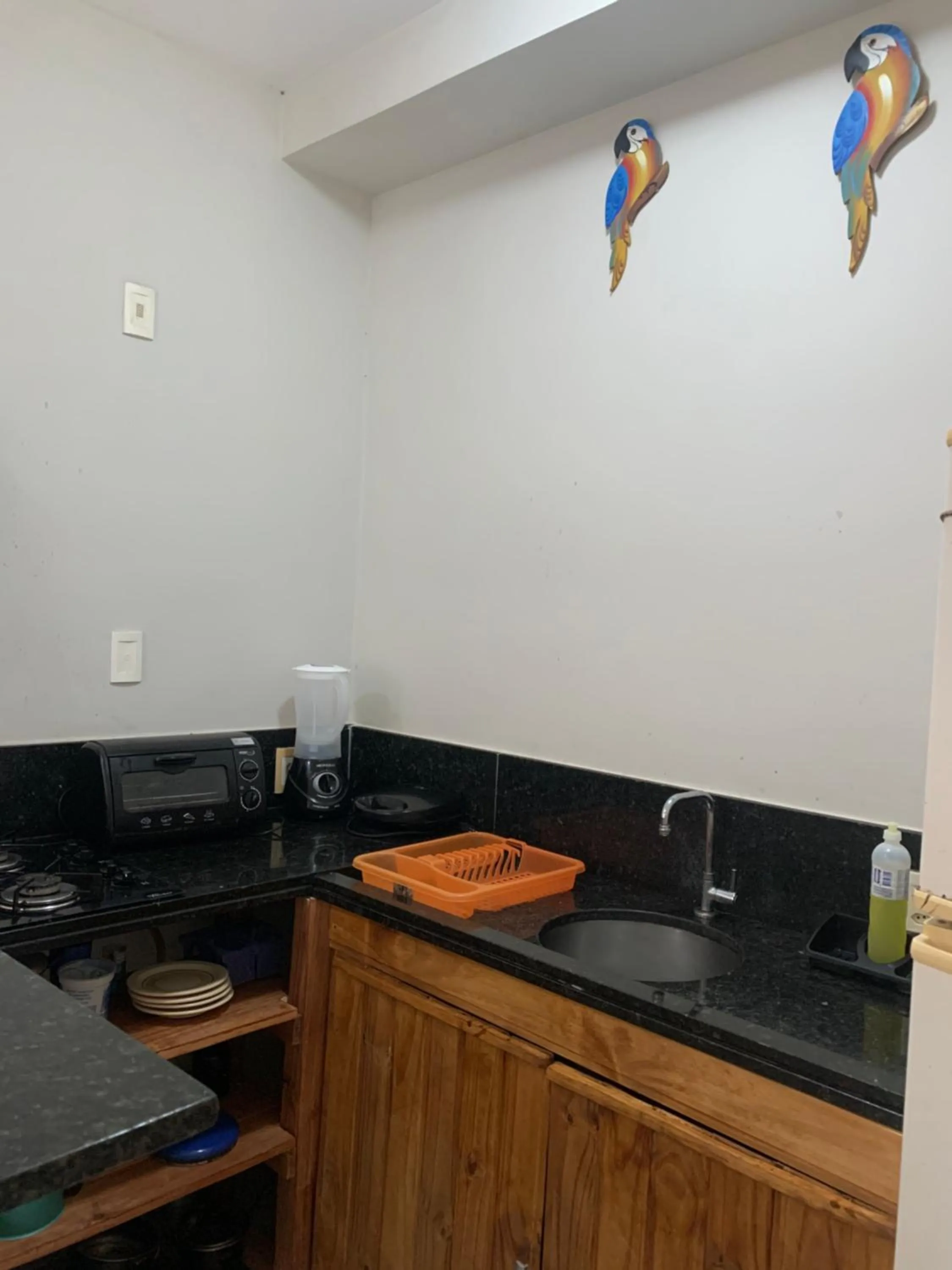 Apto em Condomínio Brisas do Amor