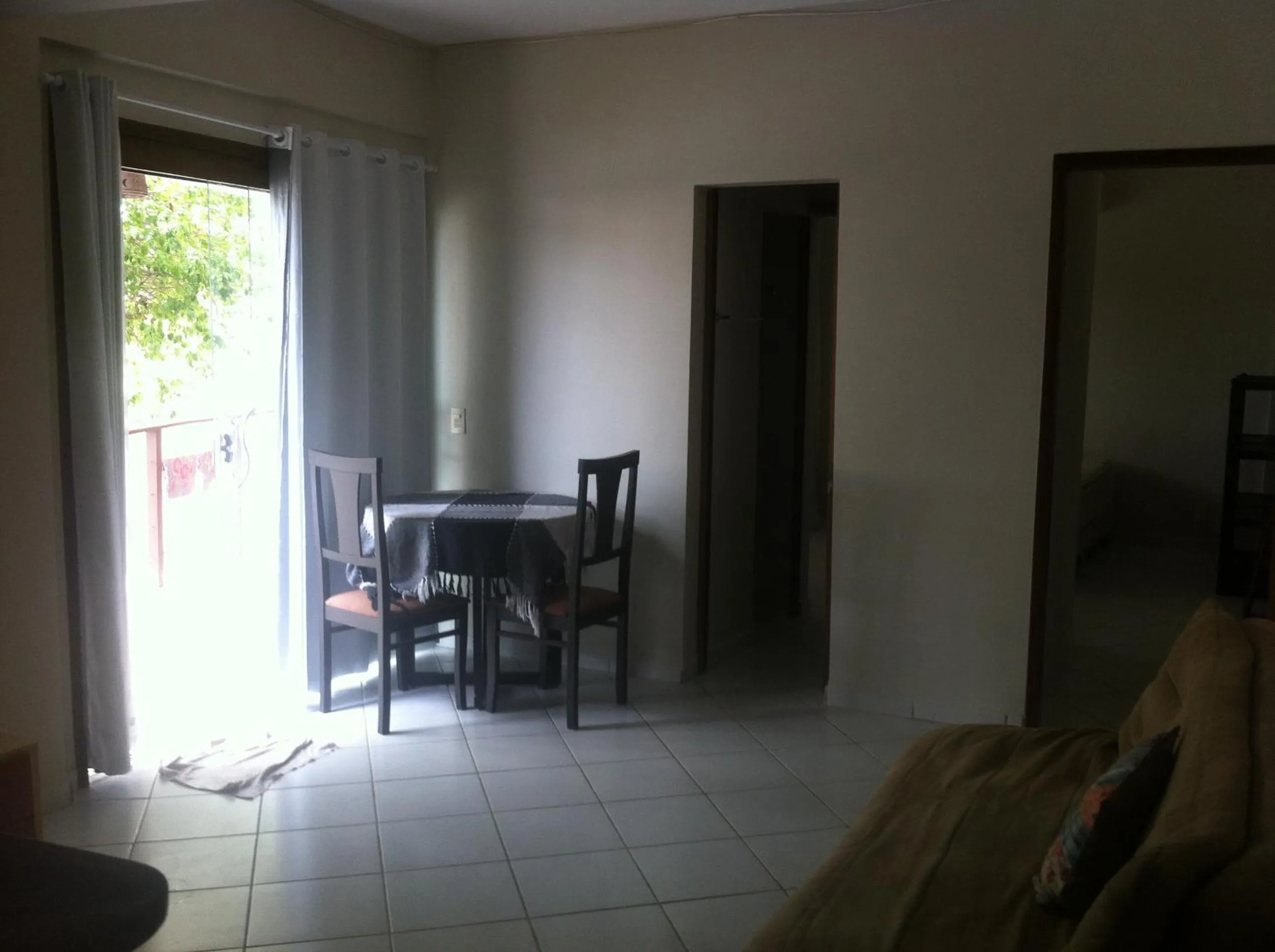 Apto em Condomínio Brisas do Amor