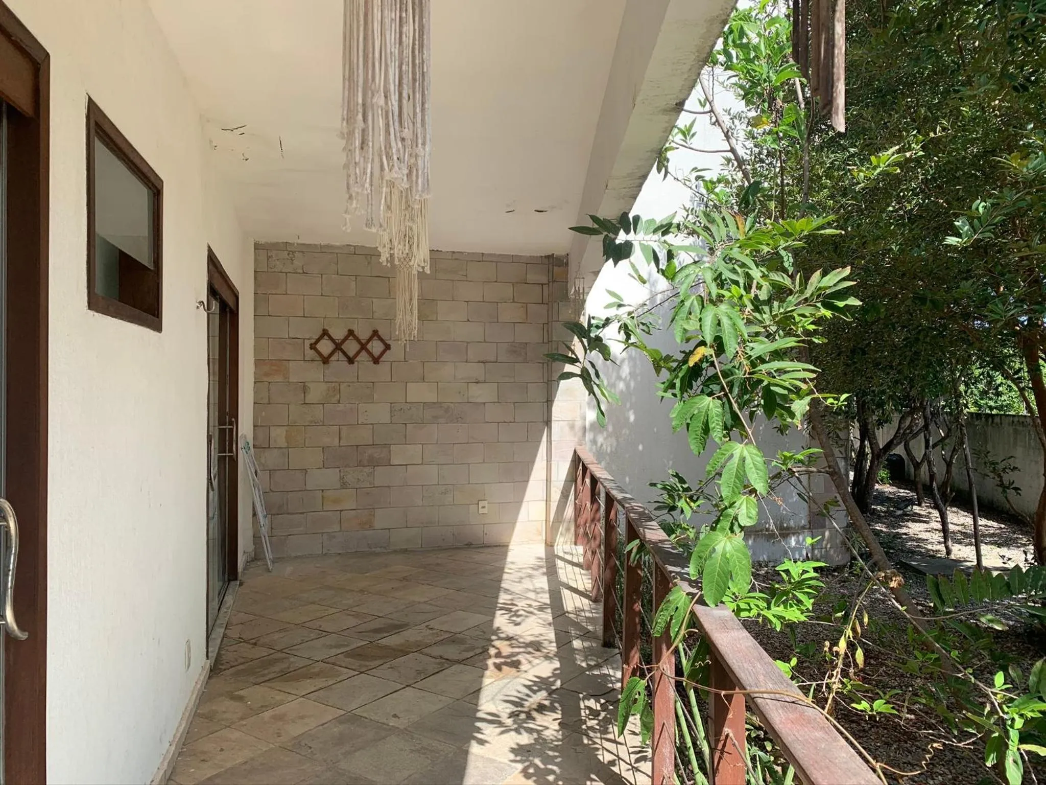 Apto em Condomínio Brisas do Amor