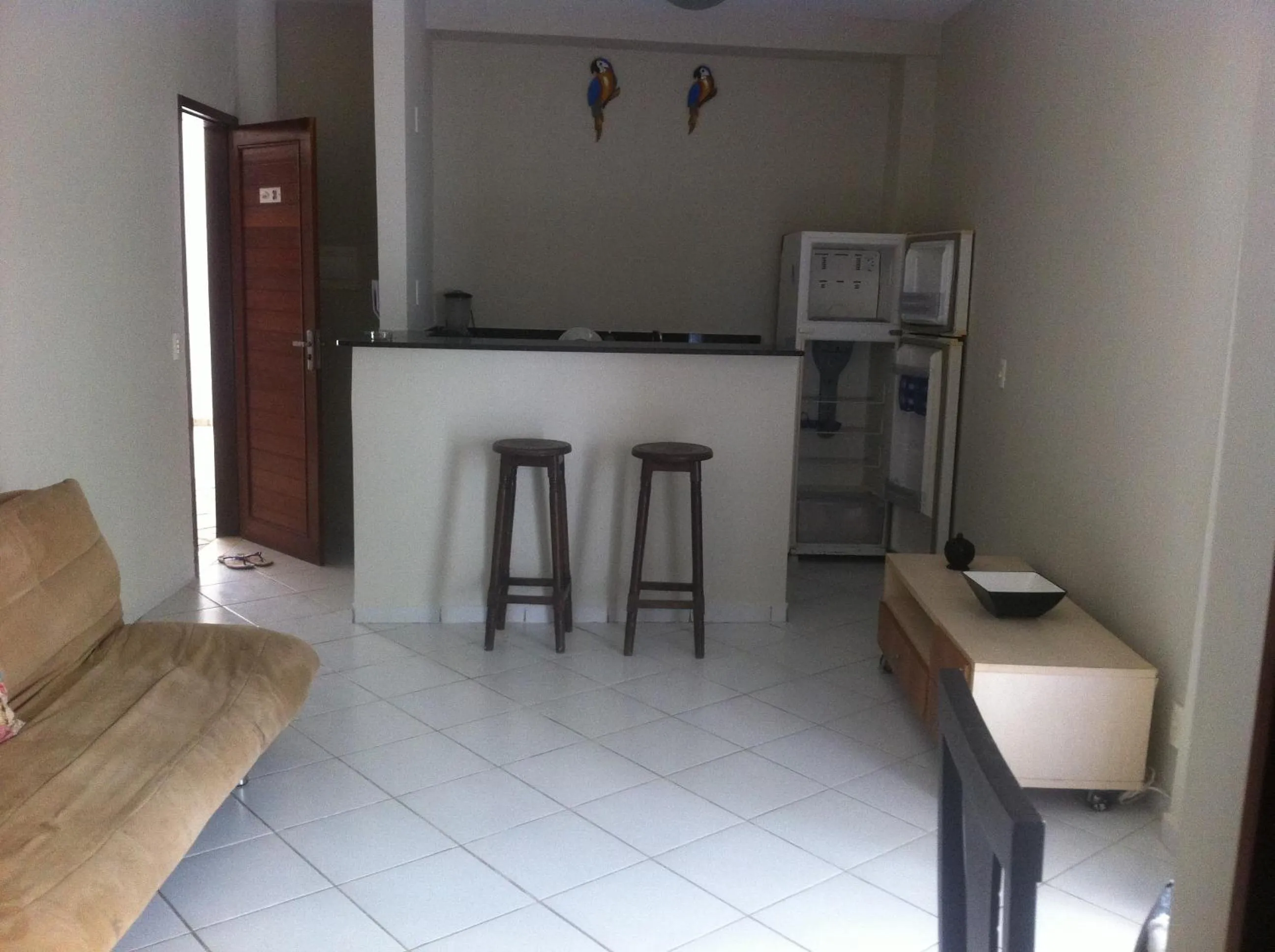 Apto em Condomínio Brisas do Amor