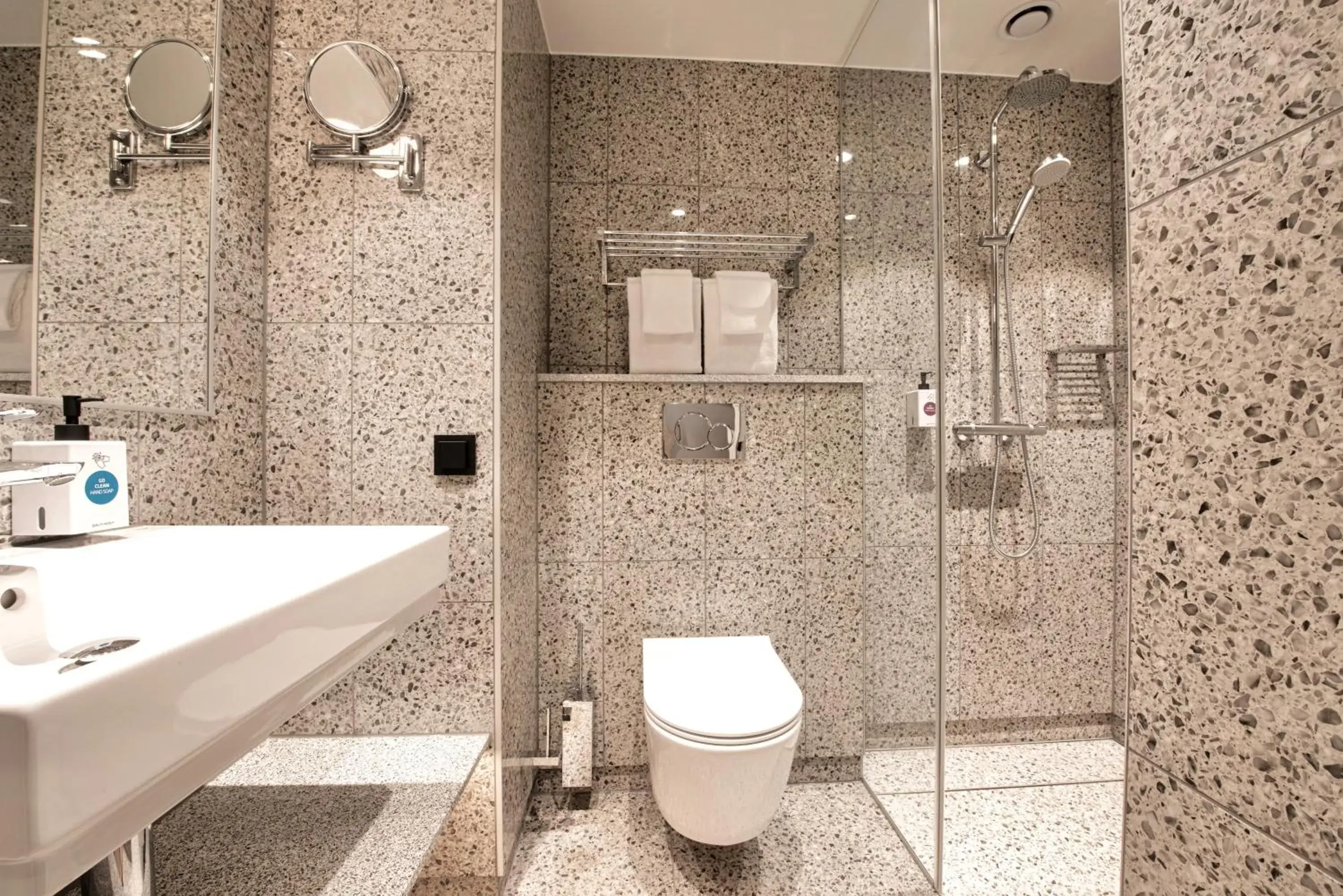 Bathroom in Quality Hotel Arlanda XPO Bathroom in Quality Hotel Arlanda XPO