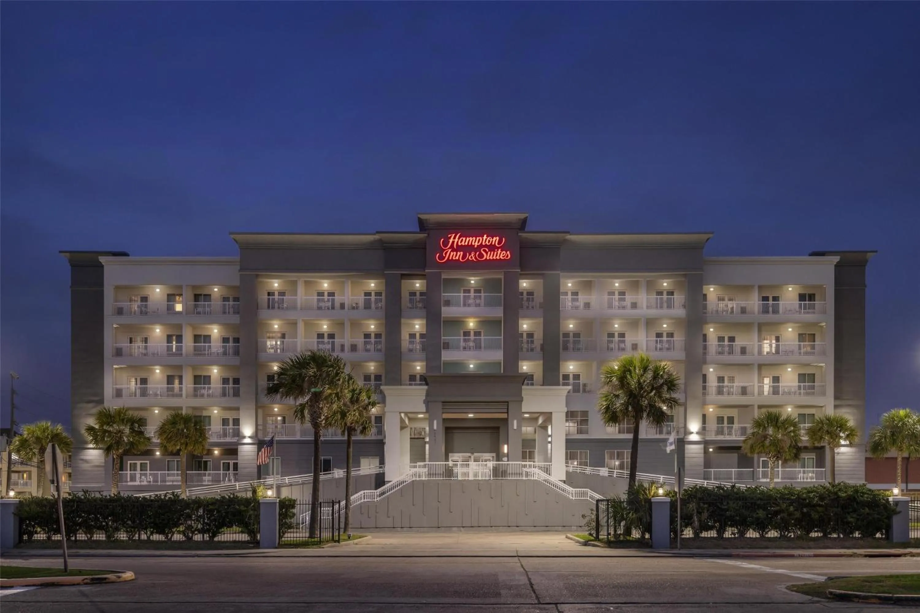 Property building in Hampton Inn & Suites Galveston