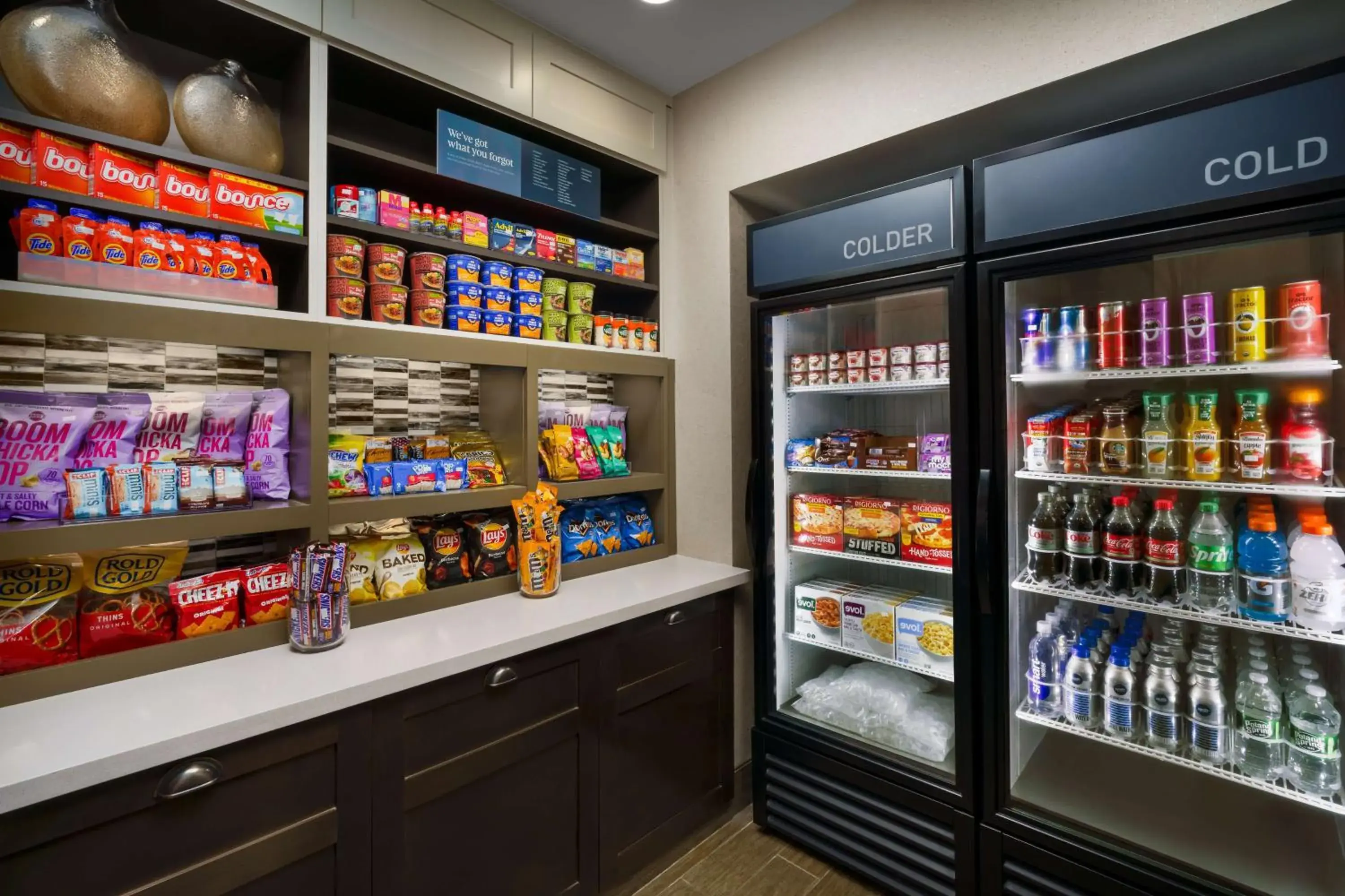 Restaurant/places to eat in Homewood Suites by Hilton Providence-Warwick Restaurant/places to eat in Homewood Suites by Hilton Providence-Warwick