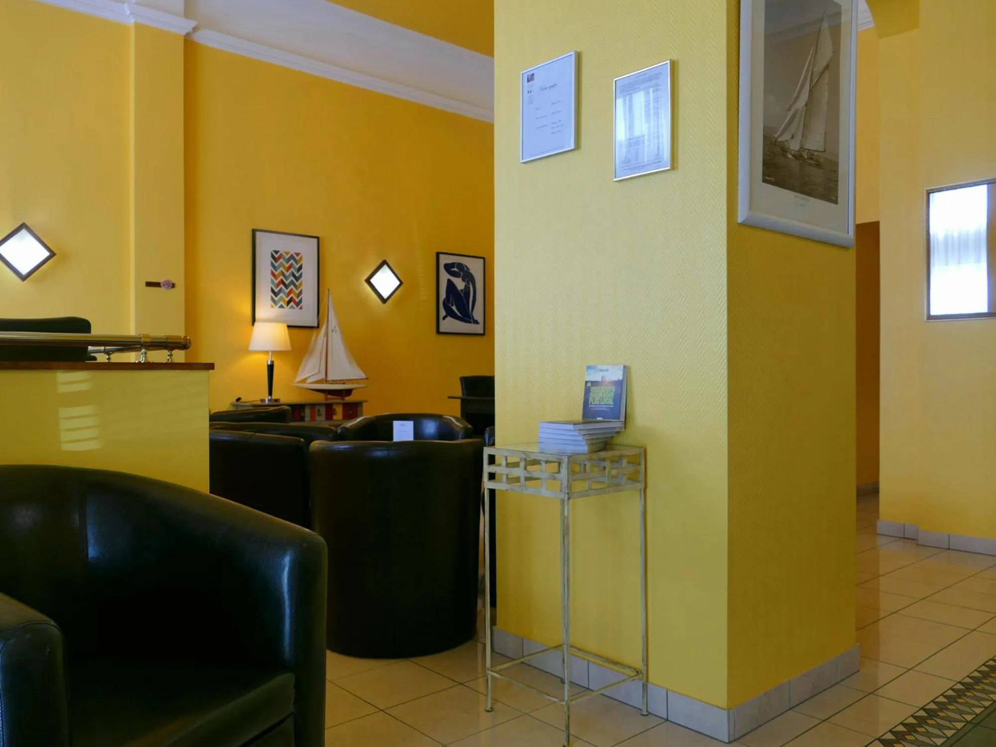 Hotel Berlioz EuroAirport Basel - Mulhouse - Freiburg