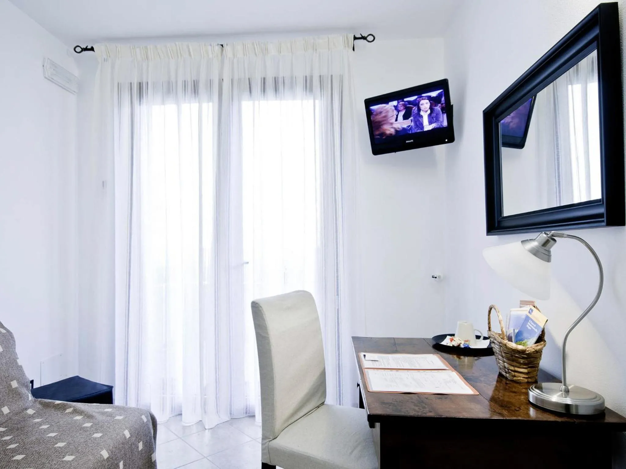 Photo of the whole room in Pian di luna