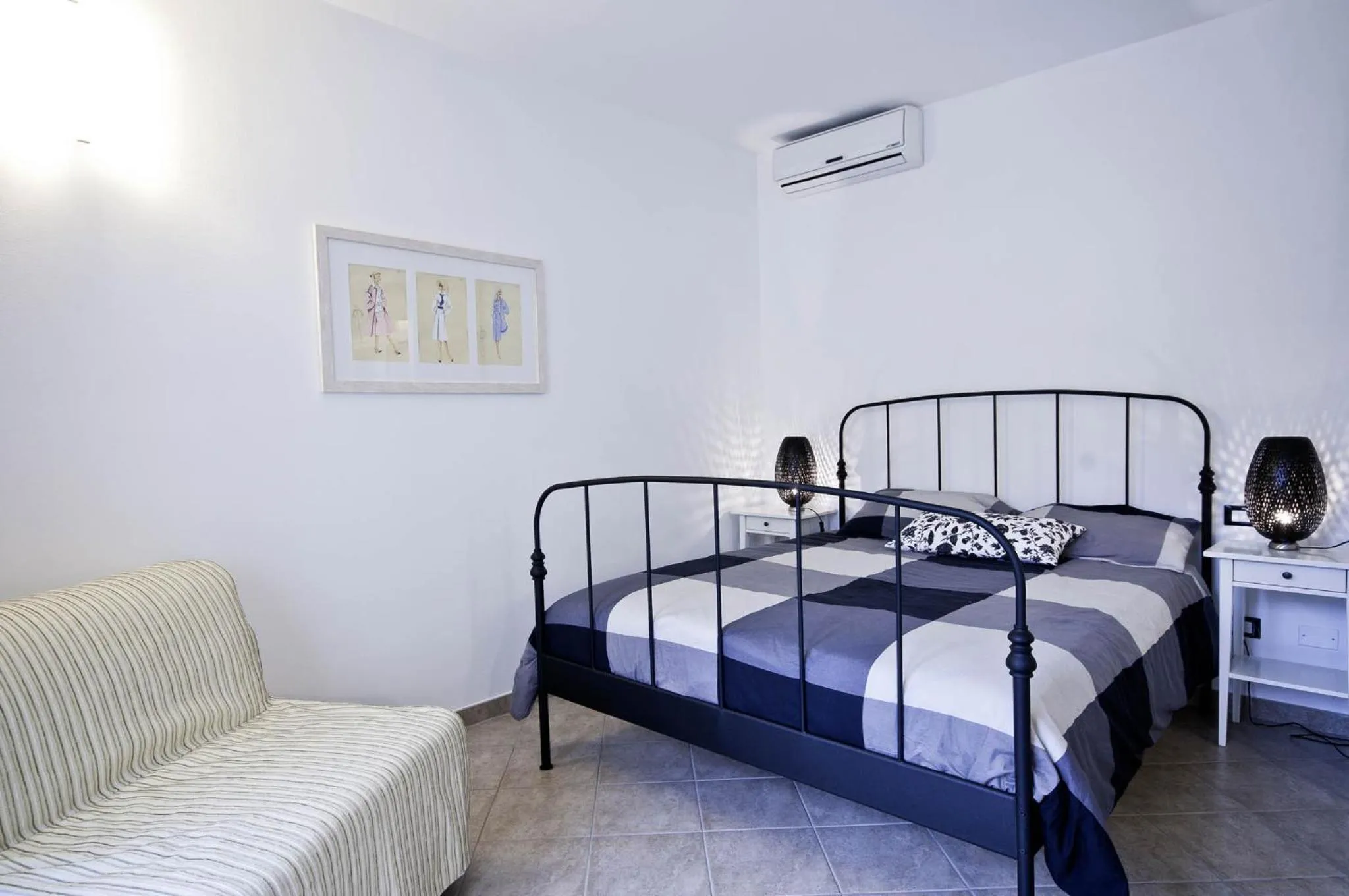 Bedroom, Bed in Pian di luna