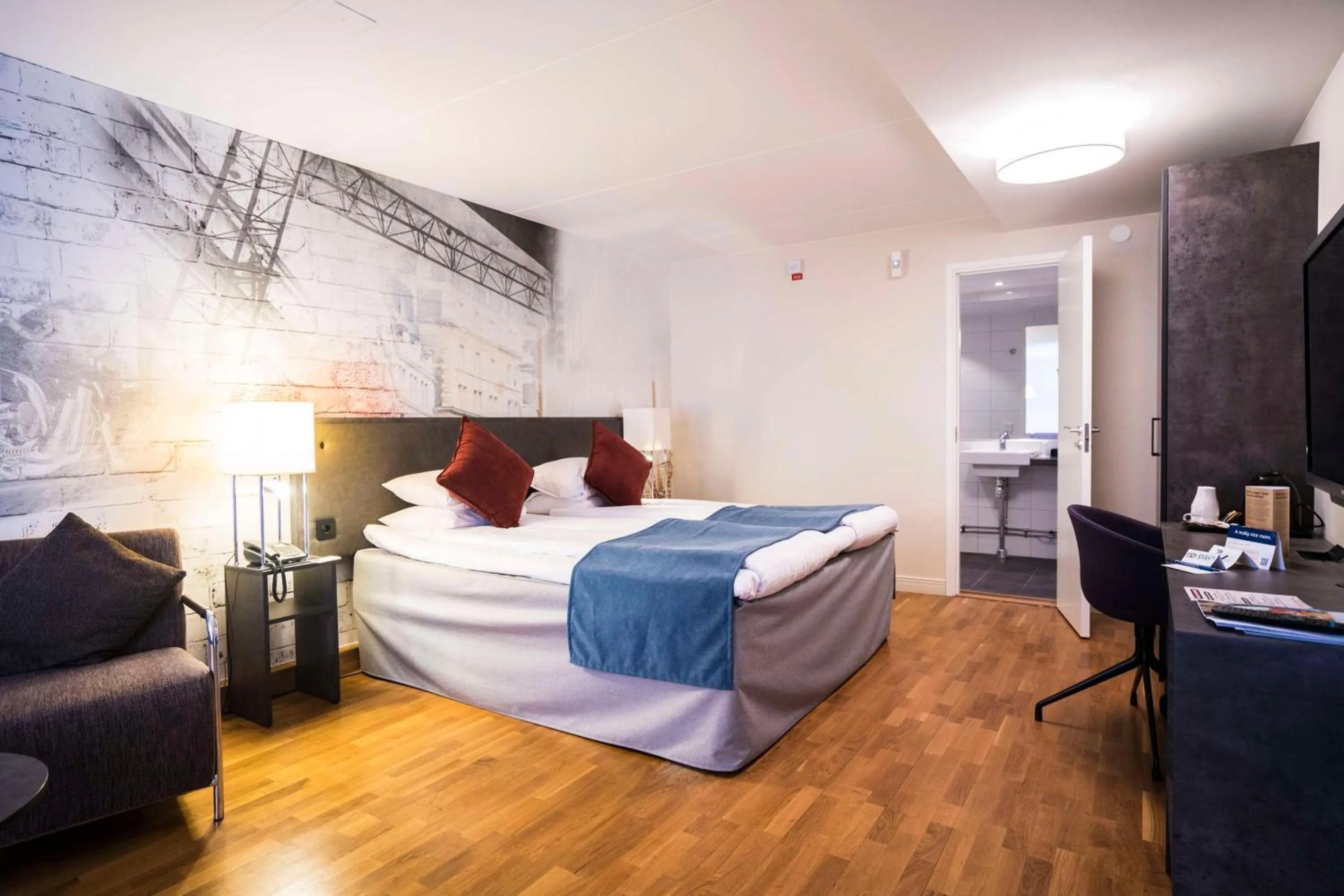 Bedroom, Bed in Scandic Skärholmen